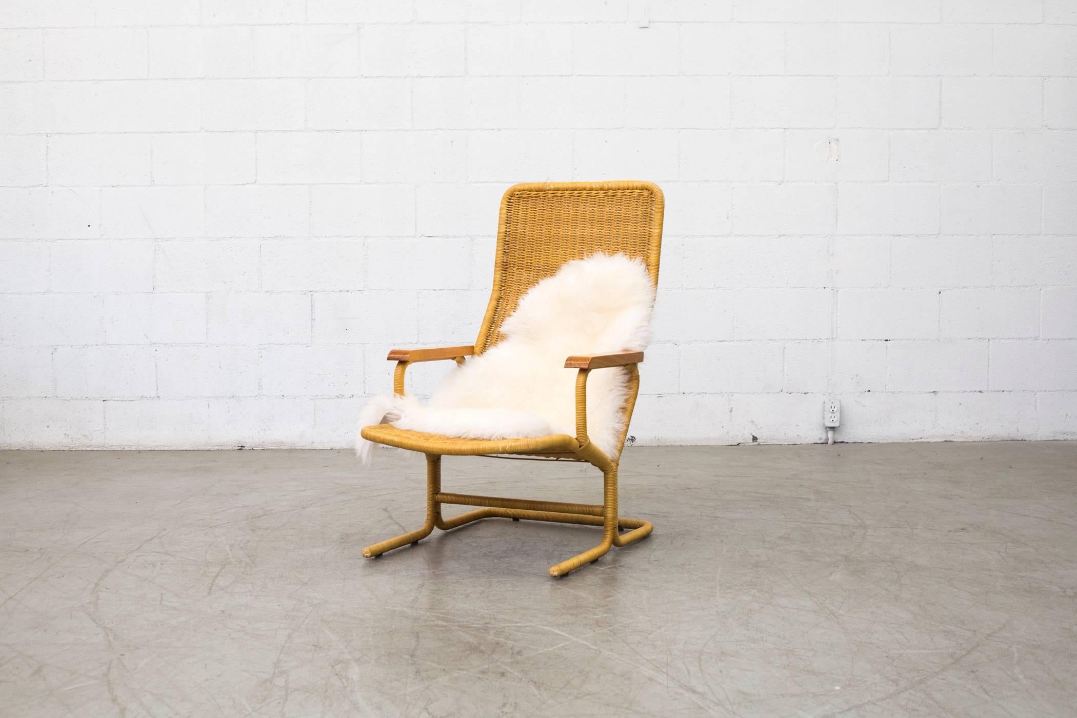 Dirk Van Sliedrecht High Back Lounge Chair with Cushion In Good Condition In Los Angeles, CA