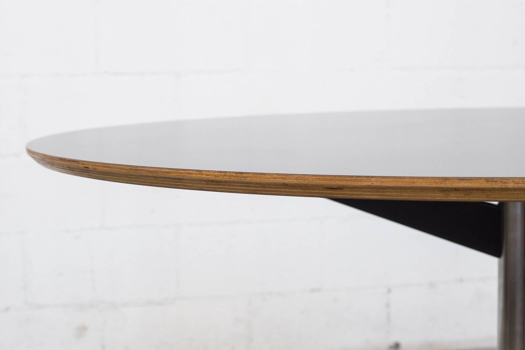 Mid-Century Modern Martin Visser Dining Table Model Te06 for 't Spectrum