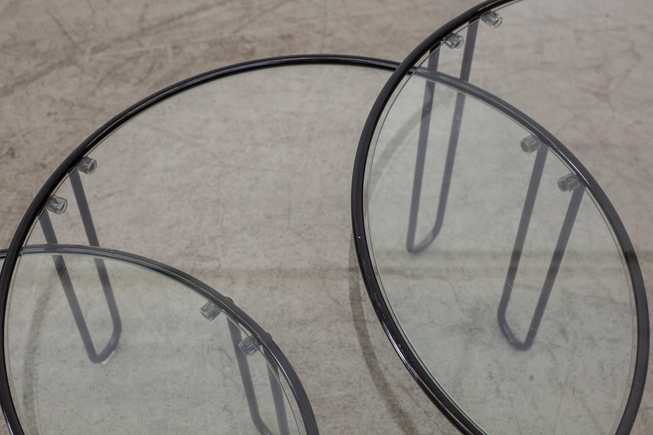 Set of Three Round Wire Modernist Nesting Tables with Inset Glass 2