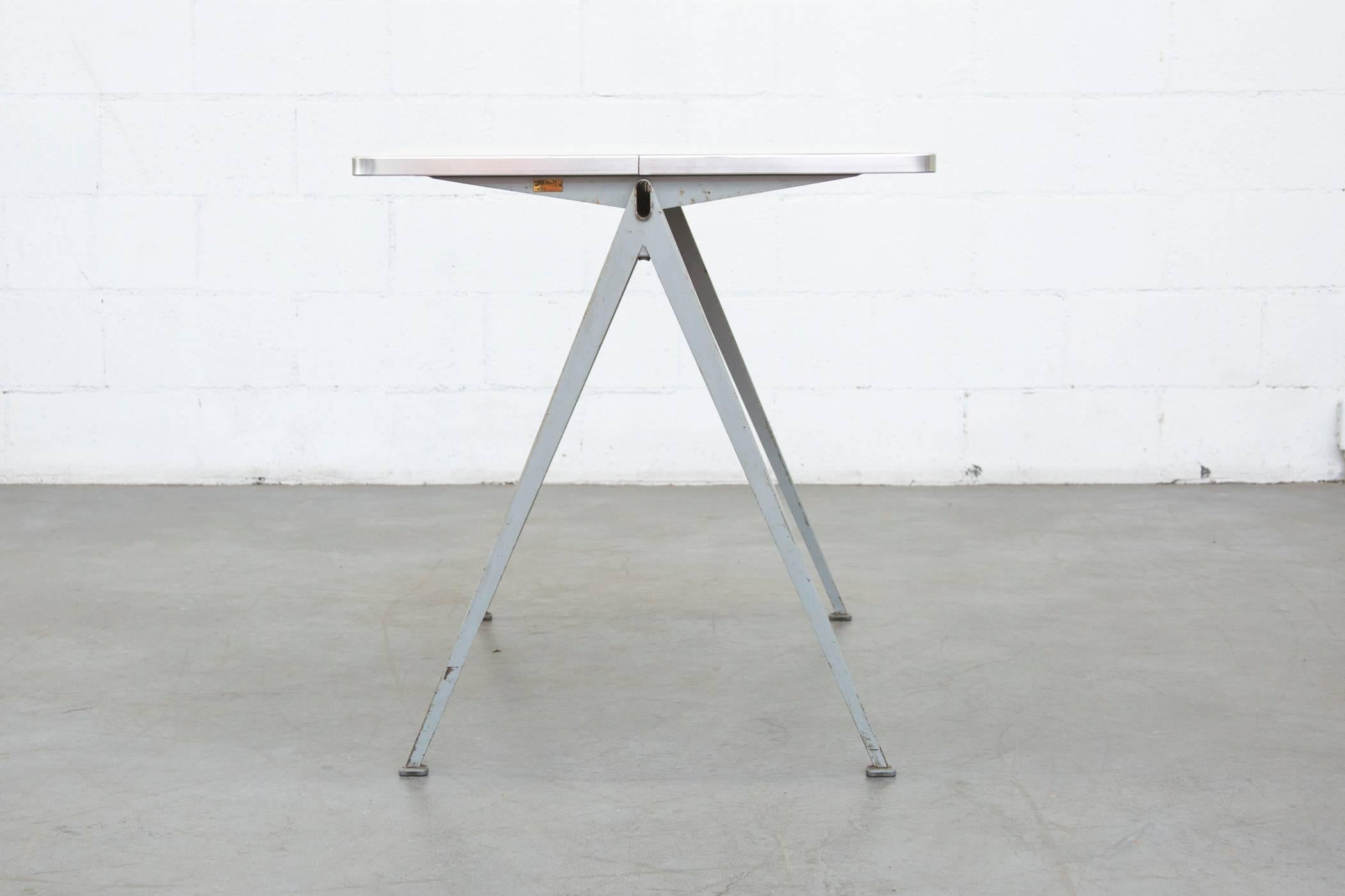 Dutch Wm Rietveld Pyramid Table