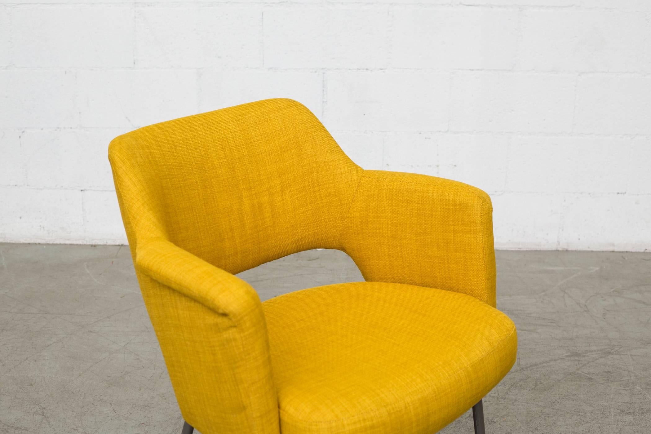 Dutch Pair of Saarinen Style Armchairs