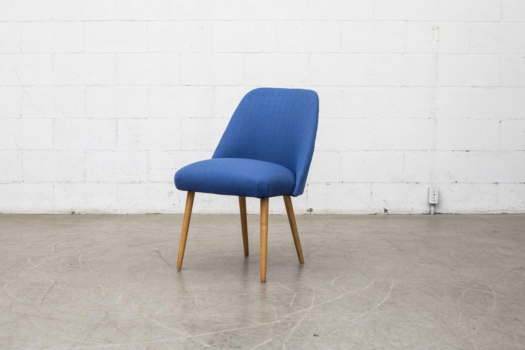 Sillas de Cóctel Multicolor Estilo Saarinen de Mediados de Siglo Checo en venta