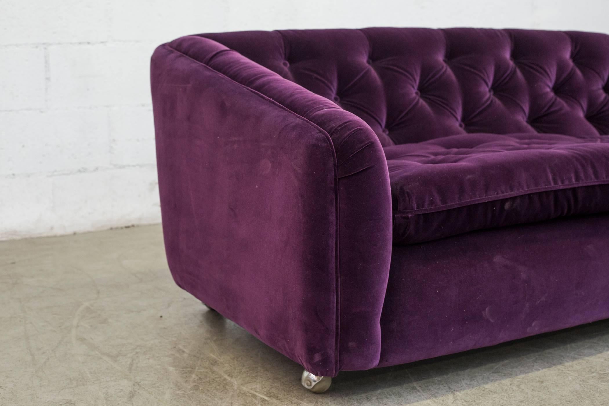 Artifort C610 Purple Velvet Tufted Rolling Sofa by Geoffrey Harcourt at