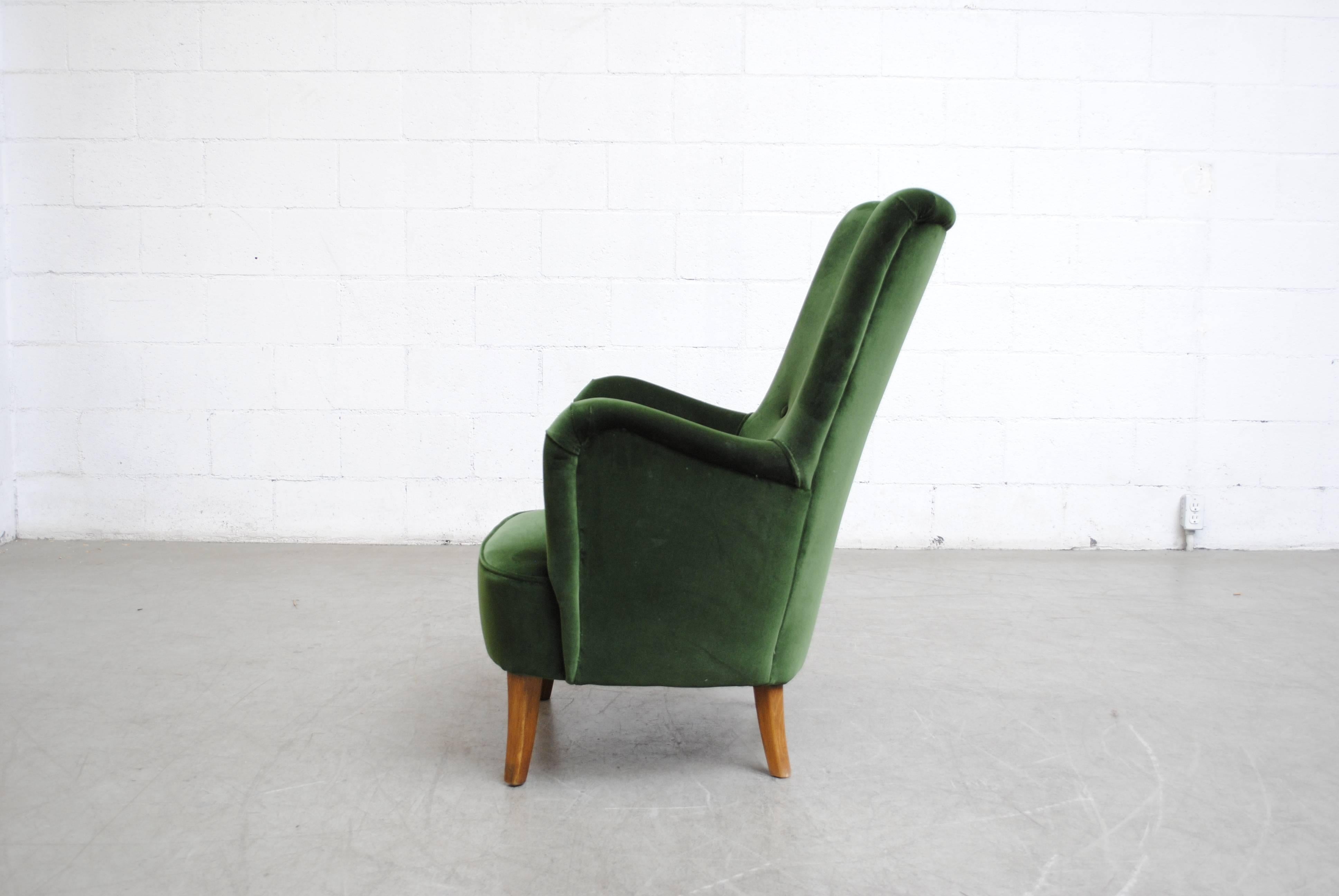 Theo Ruth lounge armchair for Artifort in new emerald green velvet upholstery. Wood Legs have been lightly refinished. Other colors and style variations available (S507).
     