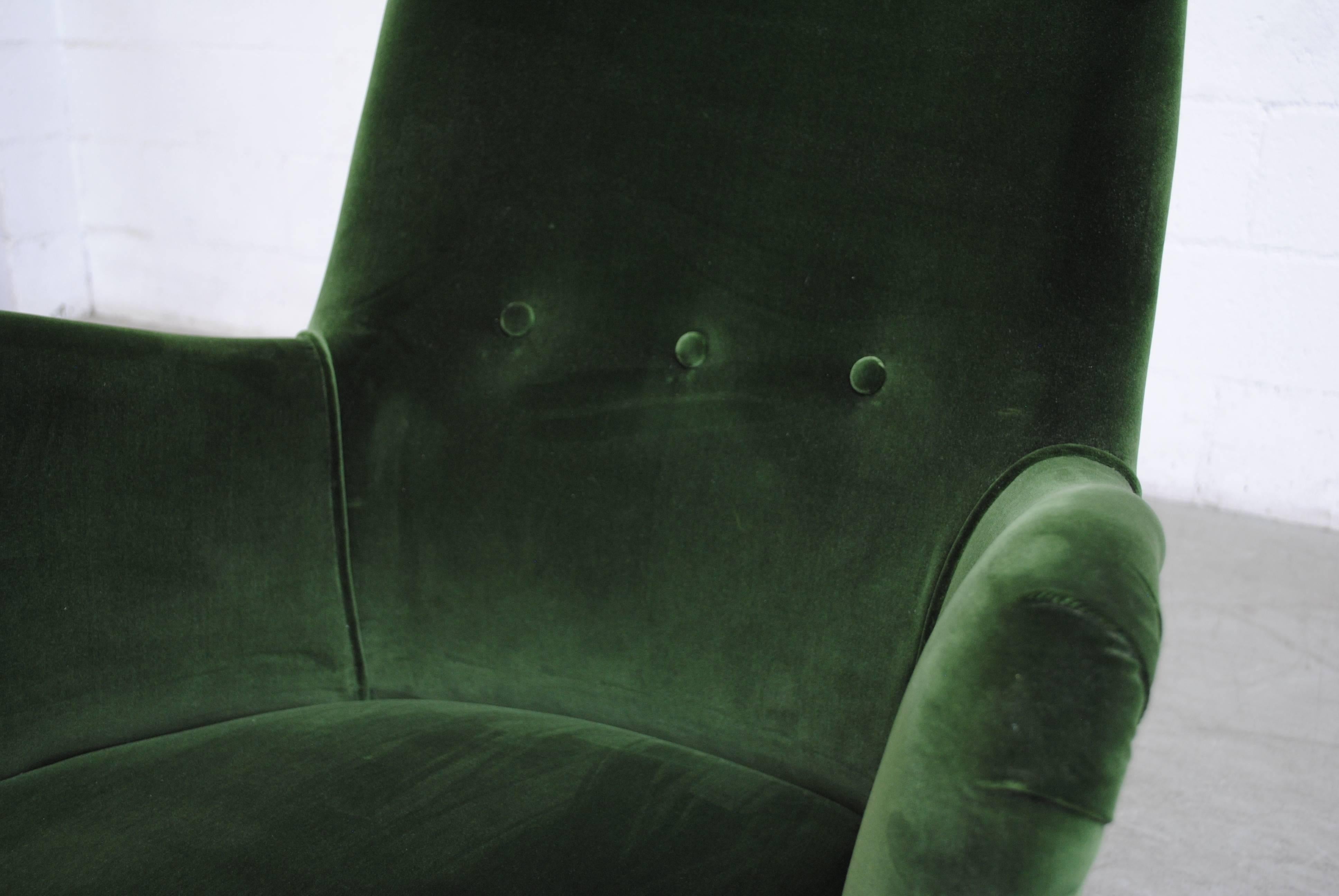 Mid-Century Modern Emerald Green Velvet Theo Ruth Lounge Chair by Artifort