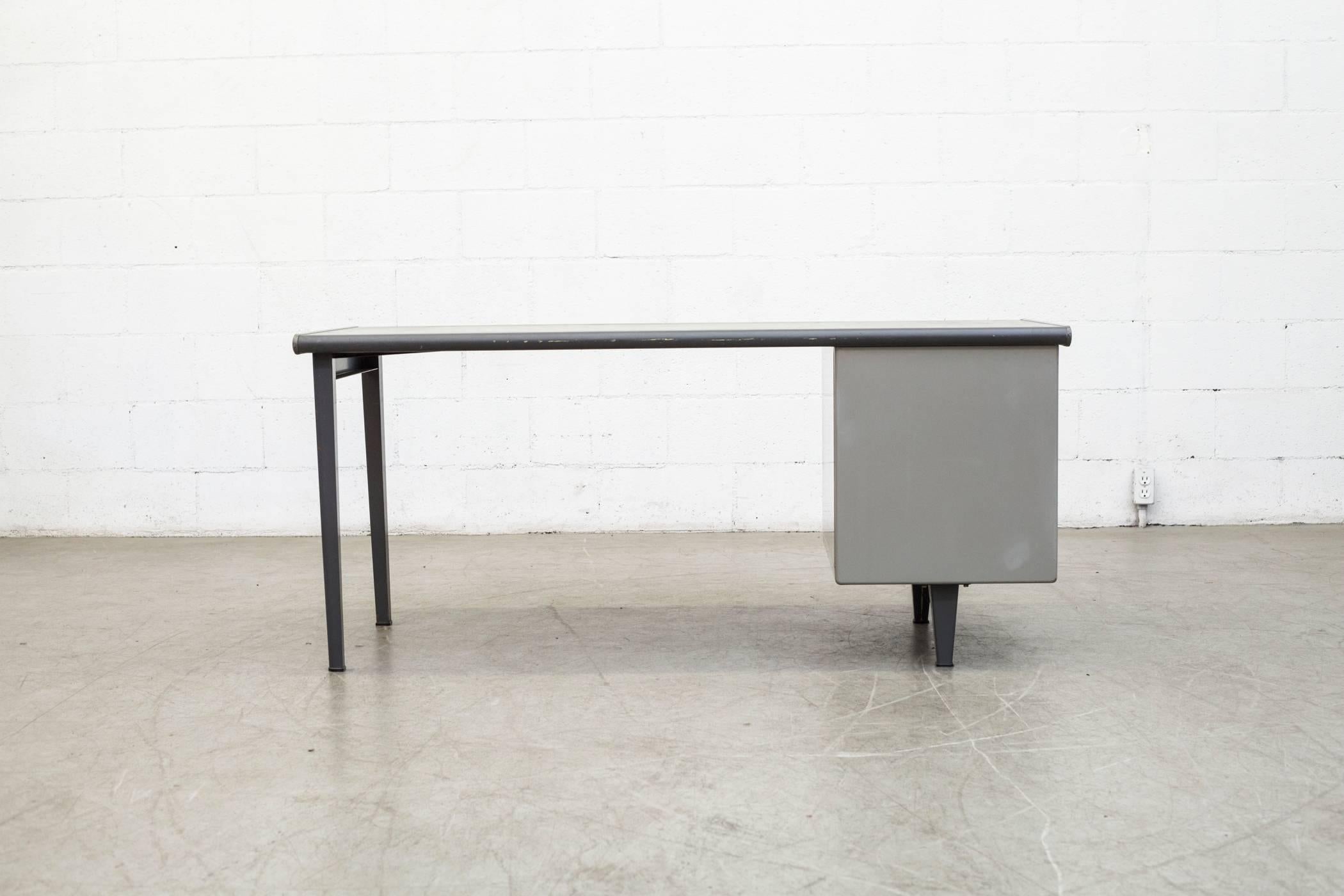 Low Industrial Desk by Gispen In Good Condition In Los Angeles, CA