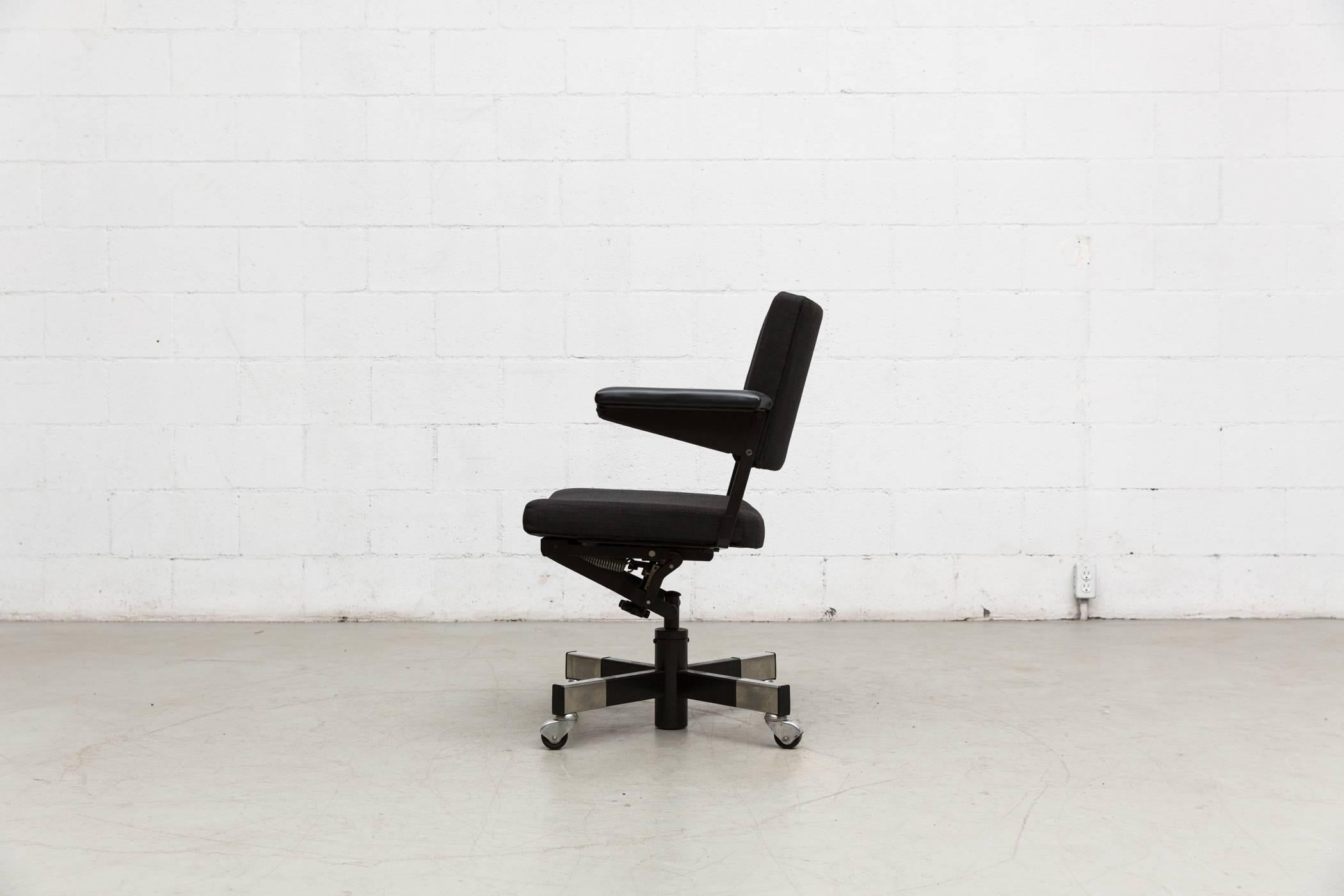 Mid-Century Modern A.R. Cordemeyer for Gispen Rolling, 1637 Office Chair