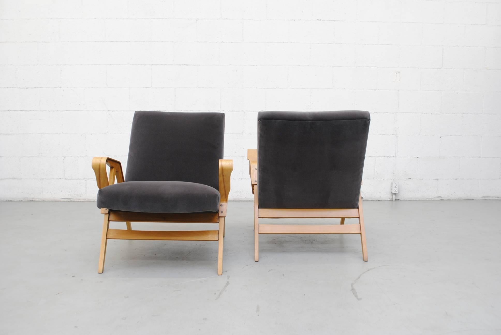 Pair of Czech Tatra Bent Plywood Lounge Chairs in Grey Velvet In Good Condition In Los Angeles, CA