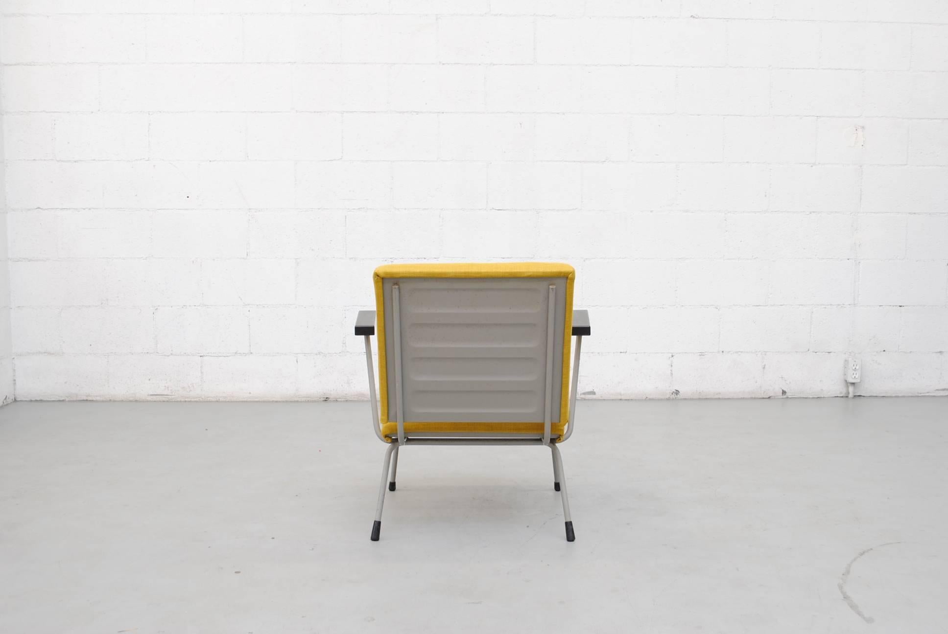 Mid-Century Modern Wim Rietveld 1401 Lounge Chair for Gispen