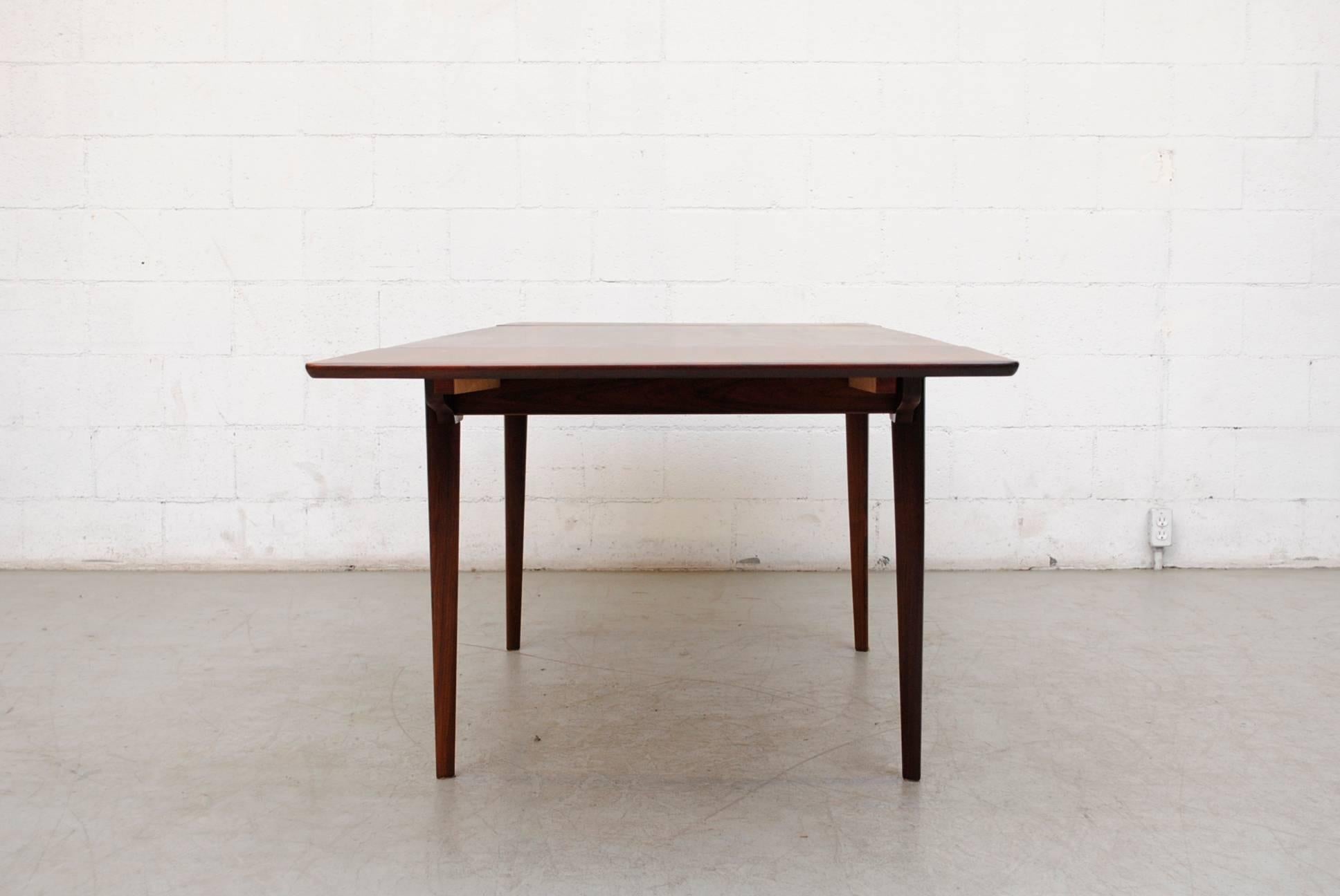 Danish Rosewood Dining Table with Extension Leaves In Good Condition In Los Angeles, CA