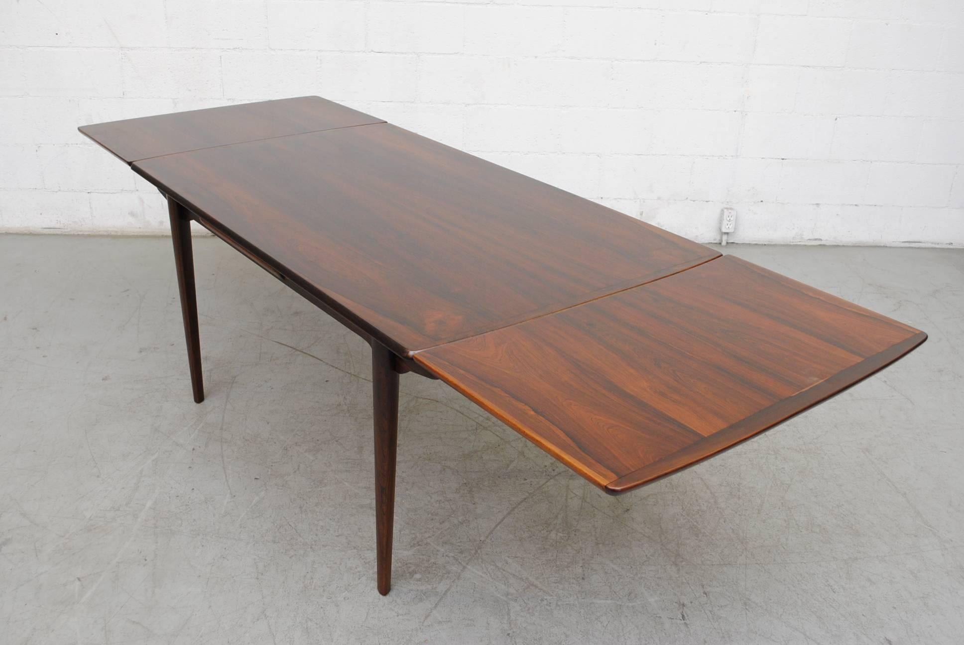 Danish Rosewood Dining Table with Extension Leaves 2