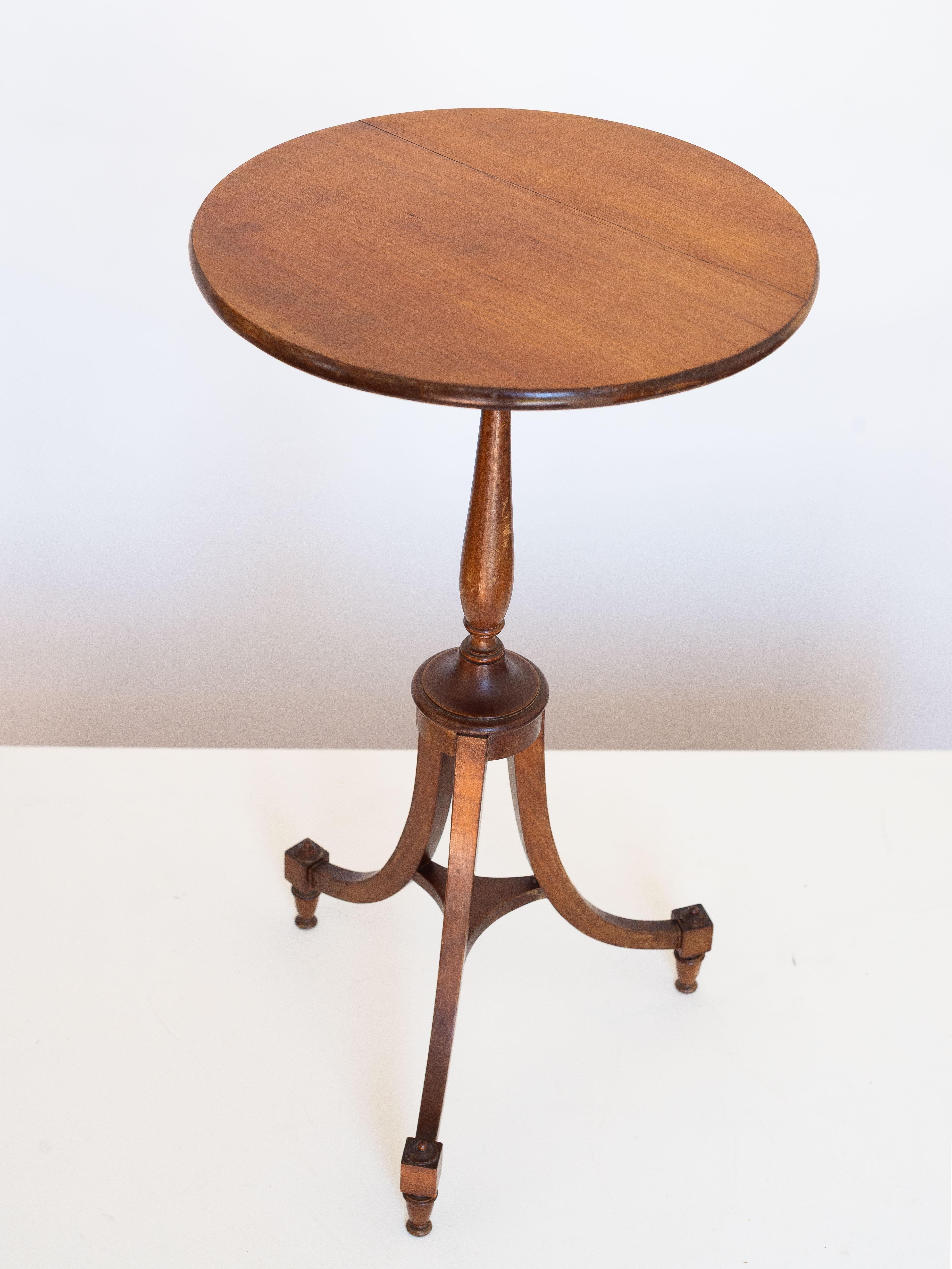 19th Century Mahogany Tripod Pedestal - Gueridon - Side Table In Good Condition For Sale In ROUEN, Normandie