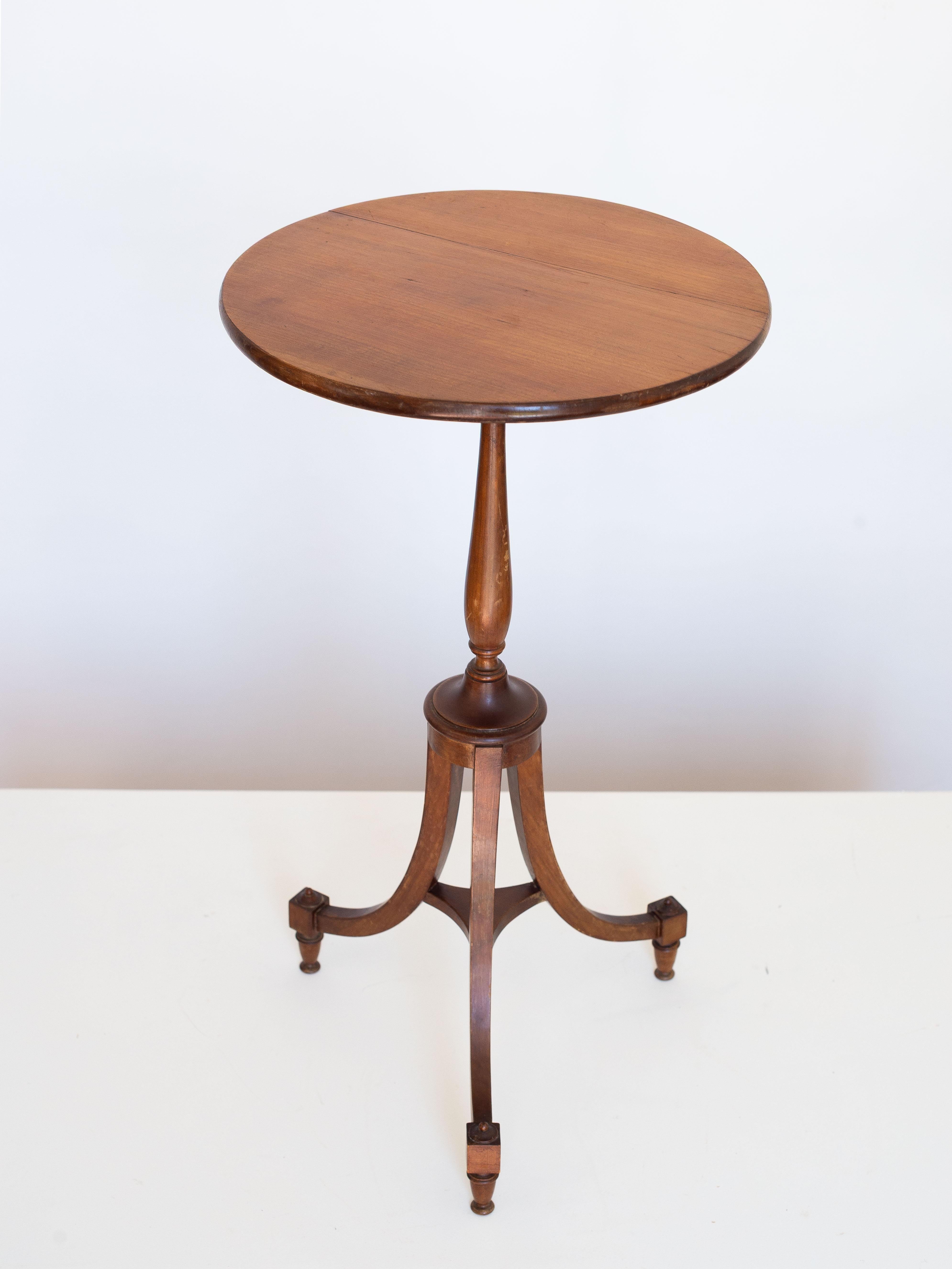 19th Century Mahogany Tripod Pedestal - Gueridon - Side Table For Sale 2