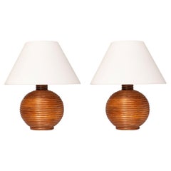Ein Paar Rattan-Tischlampen – Rattan-Lampen im Mid-Century-Modern-Stil – Frankreich, 1960er Jahre