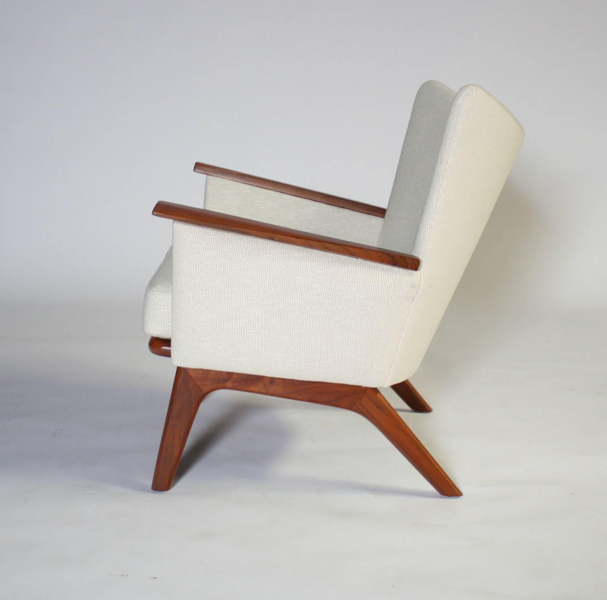 Adrian Pearsall Wing Armchair In Excellent Condition In Chicago, IL