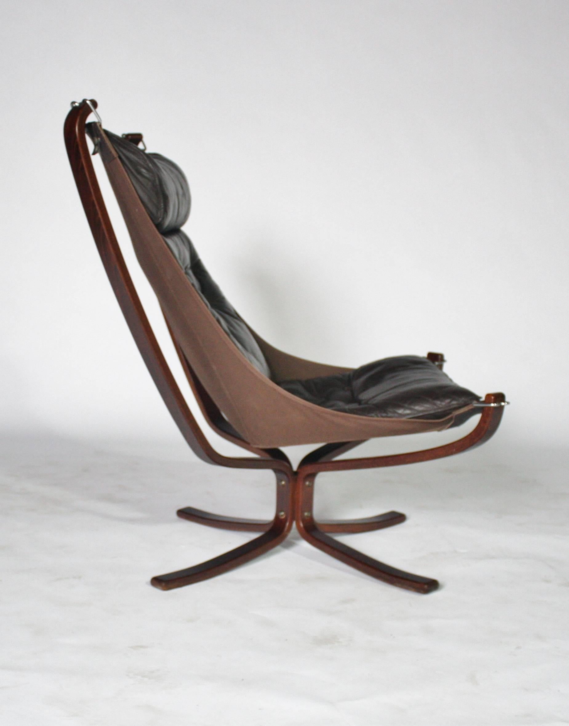 Mid-Century Modern Sigurd Resell Rosewood and Leather Falcon Chair