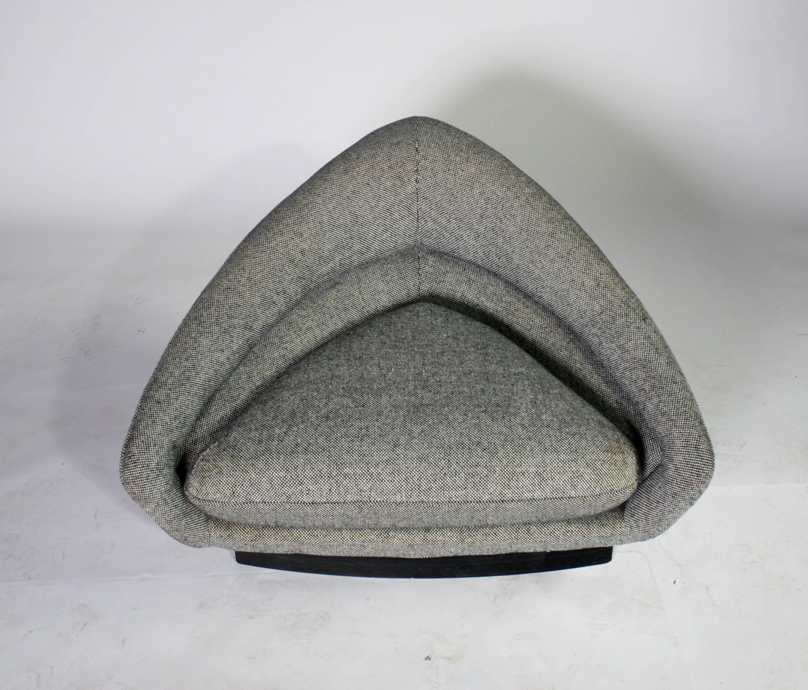 triangle shaped chair