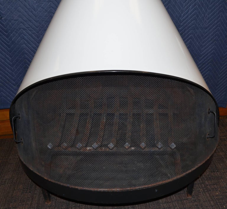 Preway Mobile Fireplace in White Enameled Steel at 1stDibs