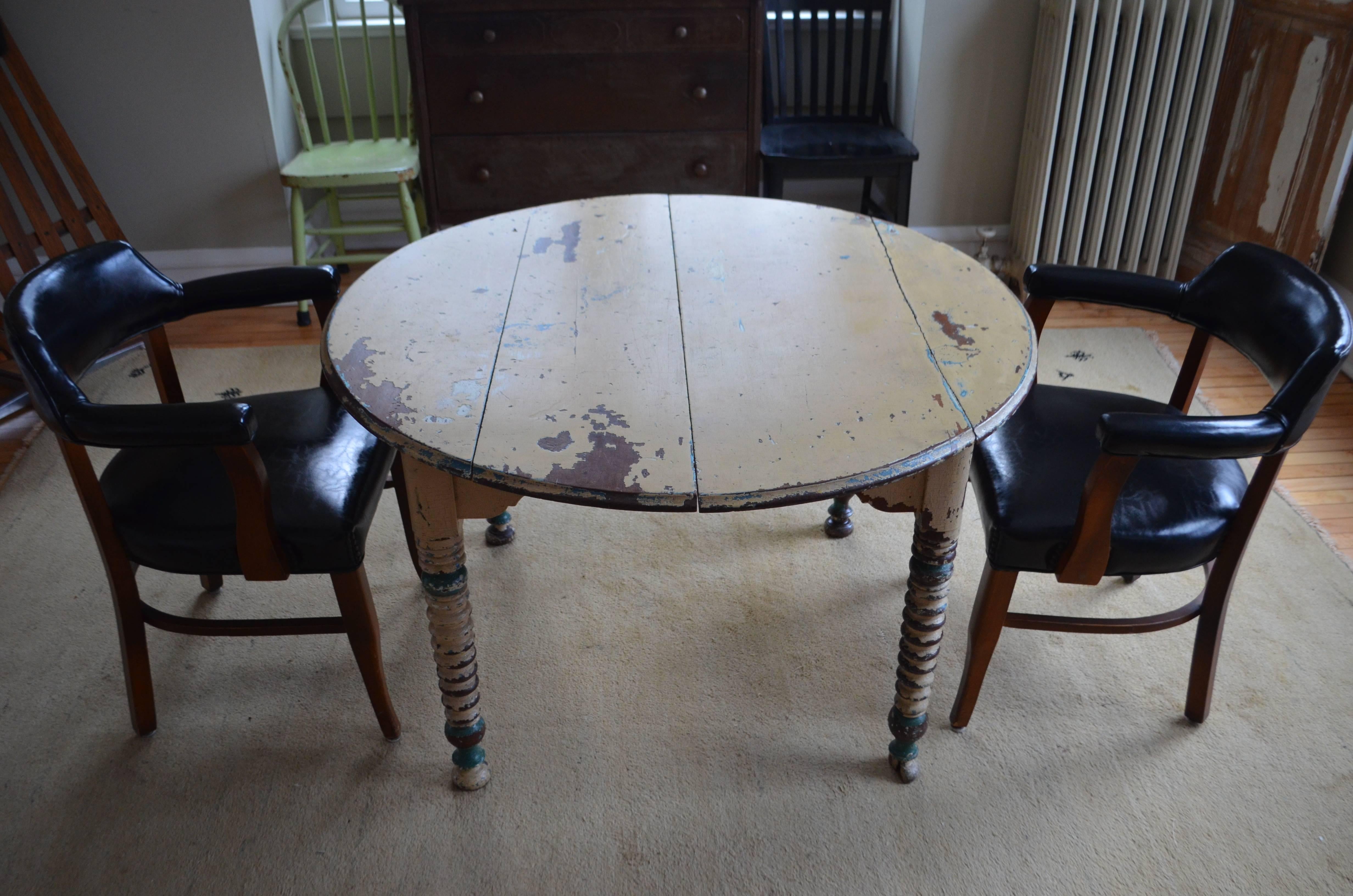 Round Farm Table Primitive Antique with Original Paint 2