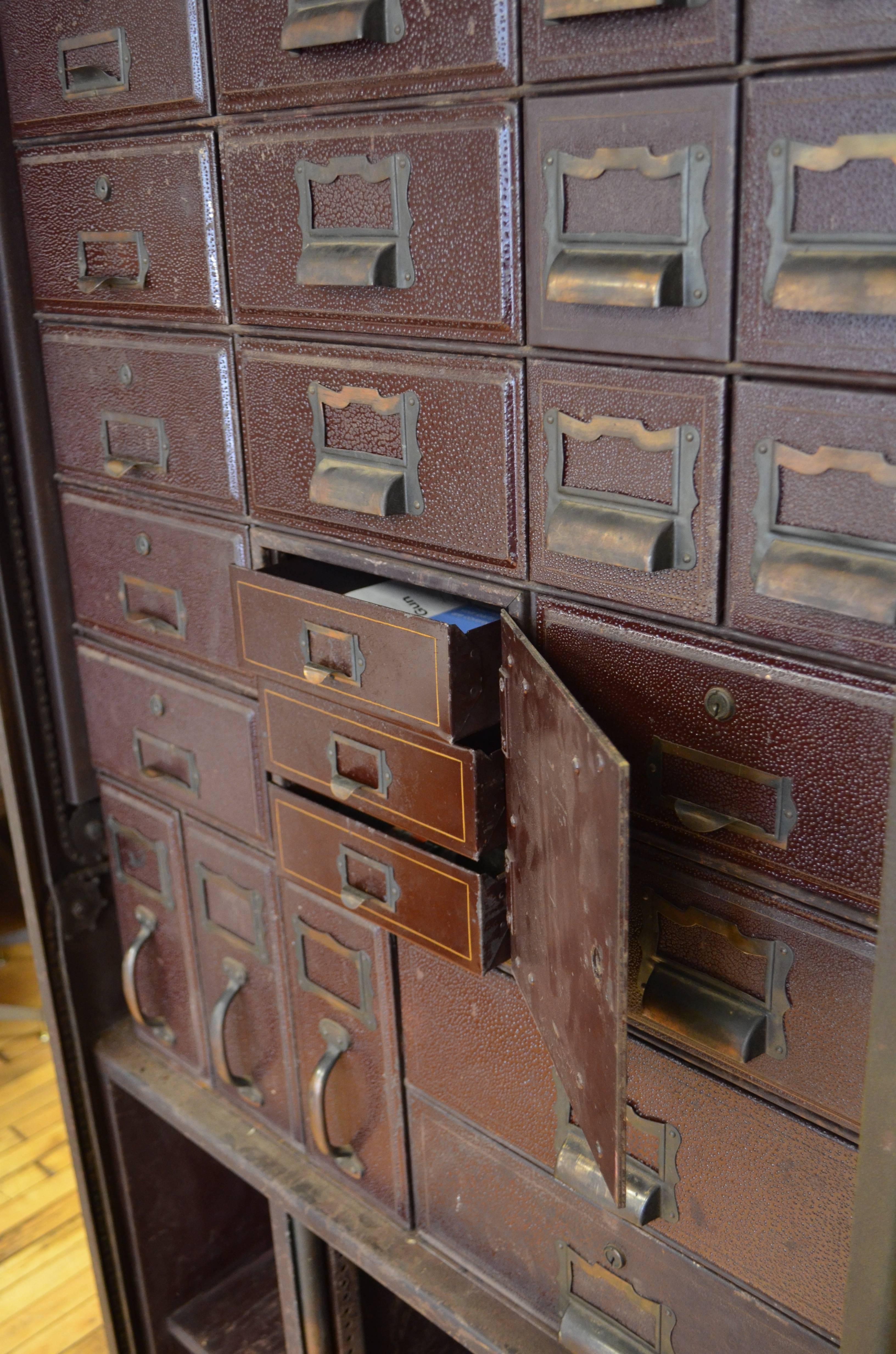 Storage Steel Unit File Cabinet circa 1930s from Midwestern Post Office In Excellent Condition In Madison, WI