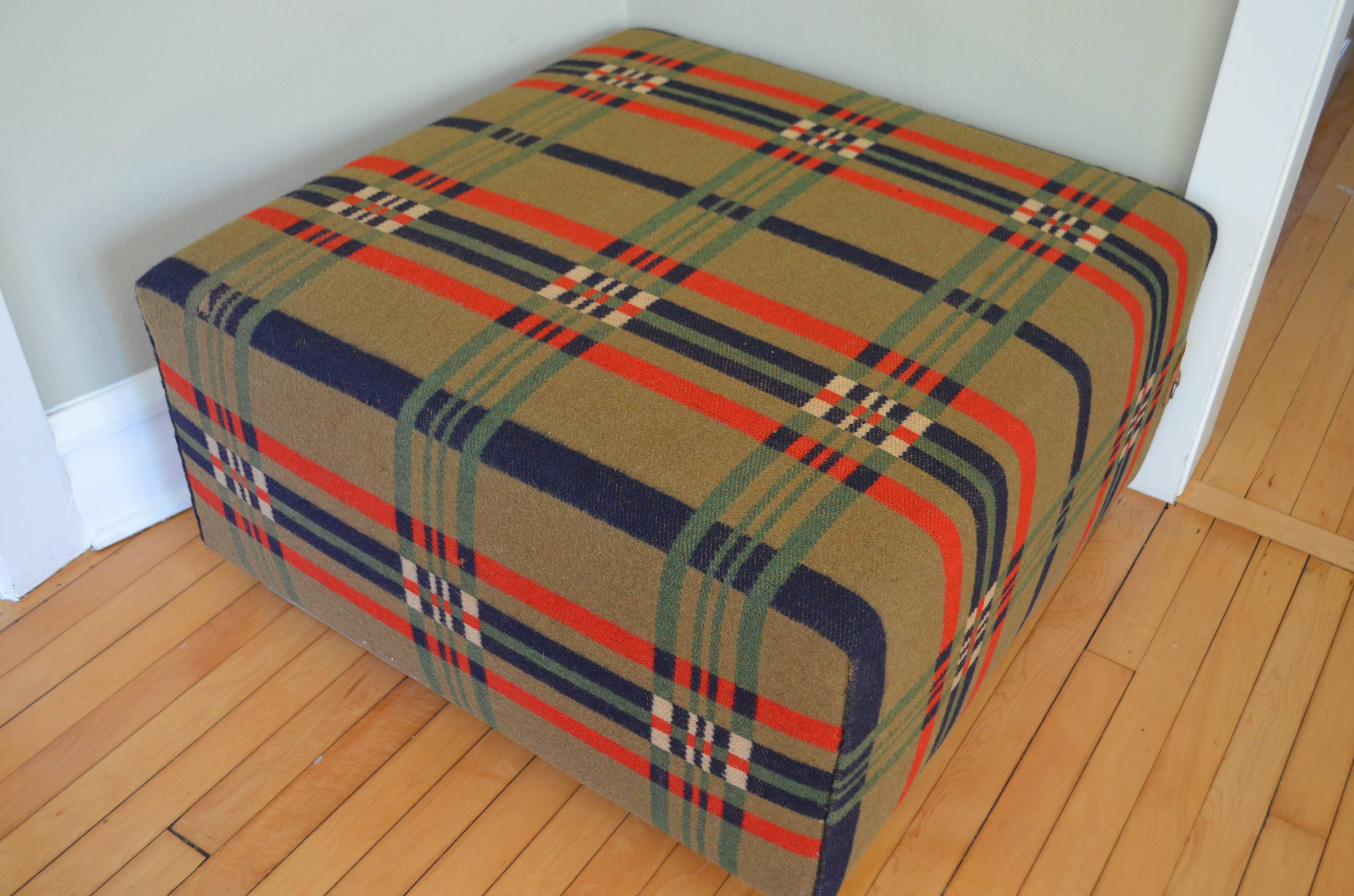 Ottoman, Uphlostered in Vintage Horse Blanket, on Rustic Barn Wood Frame In Excellent Condition In Madison, WI