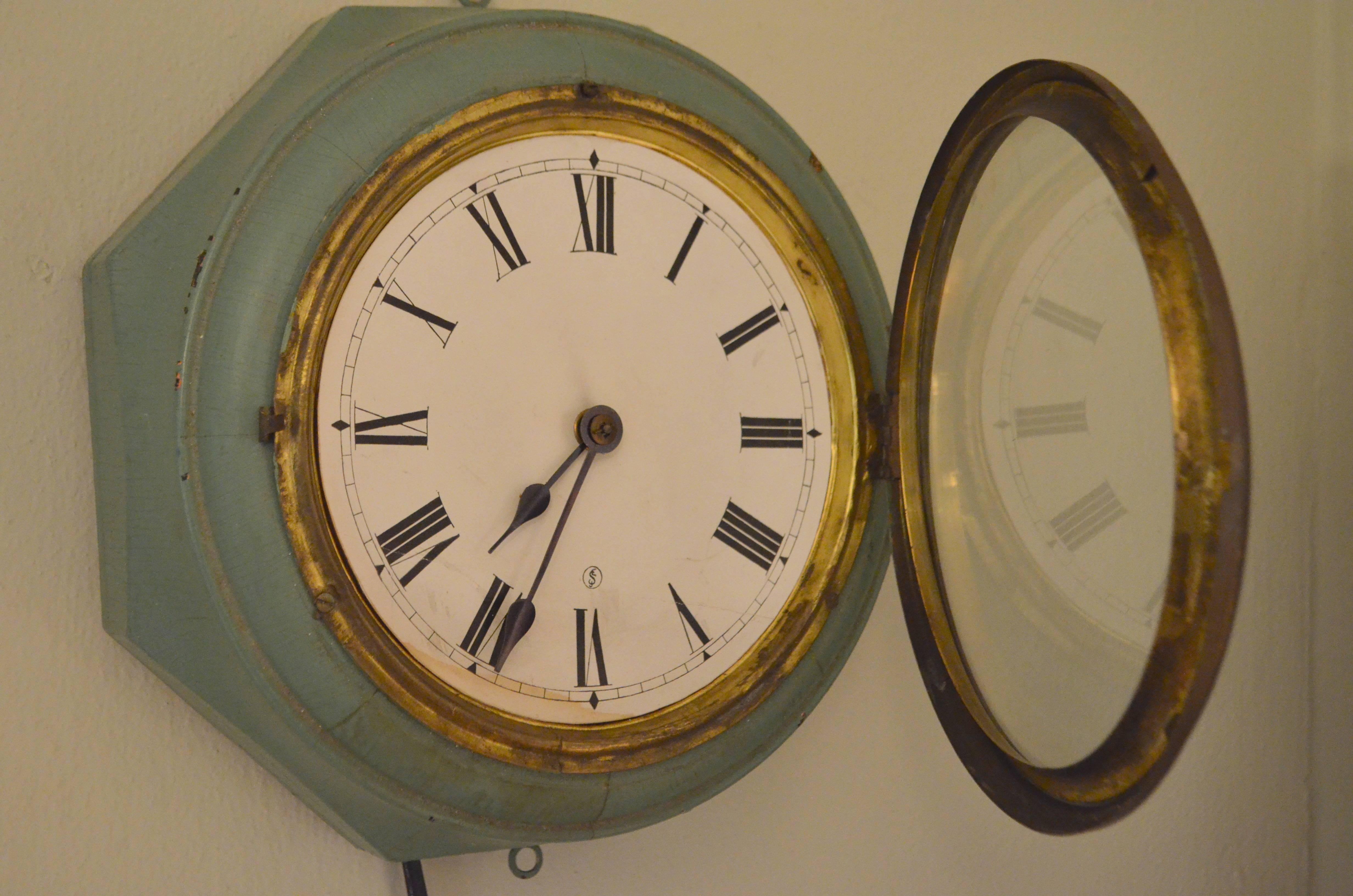 American Early 1900s Wooden Electric Wall Clock with Roman Numerals