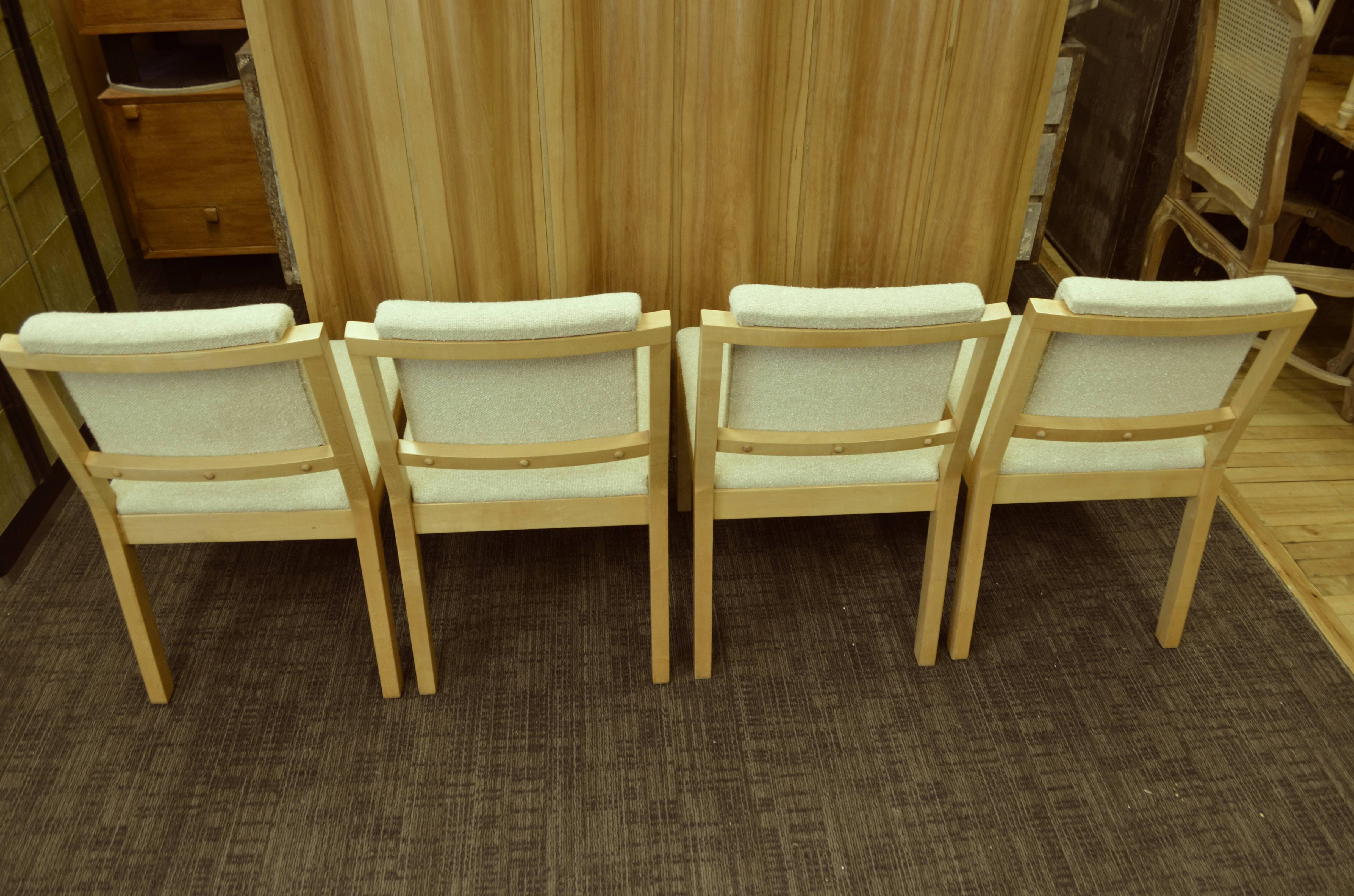 American Midcentury Dining Chairs with Maple Frames and Wool Upholstery, Set of Four For Sale