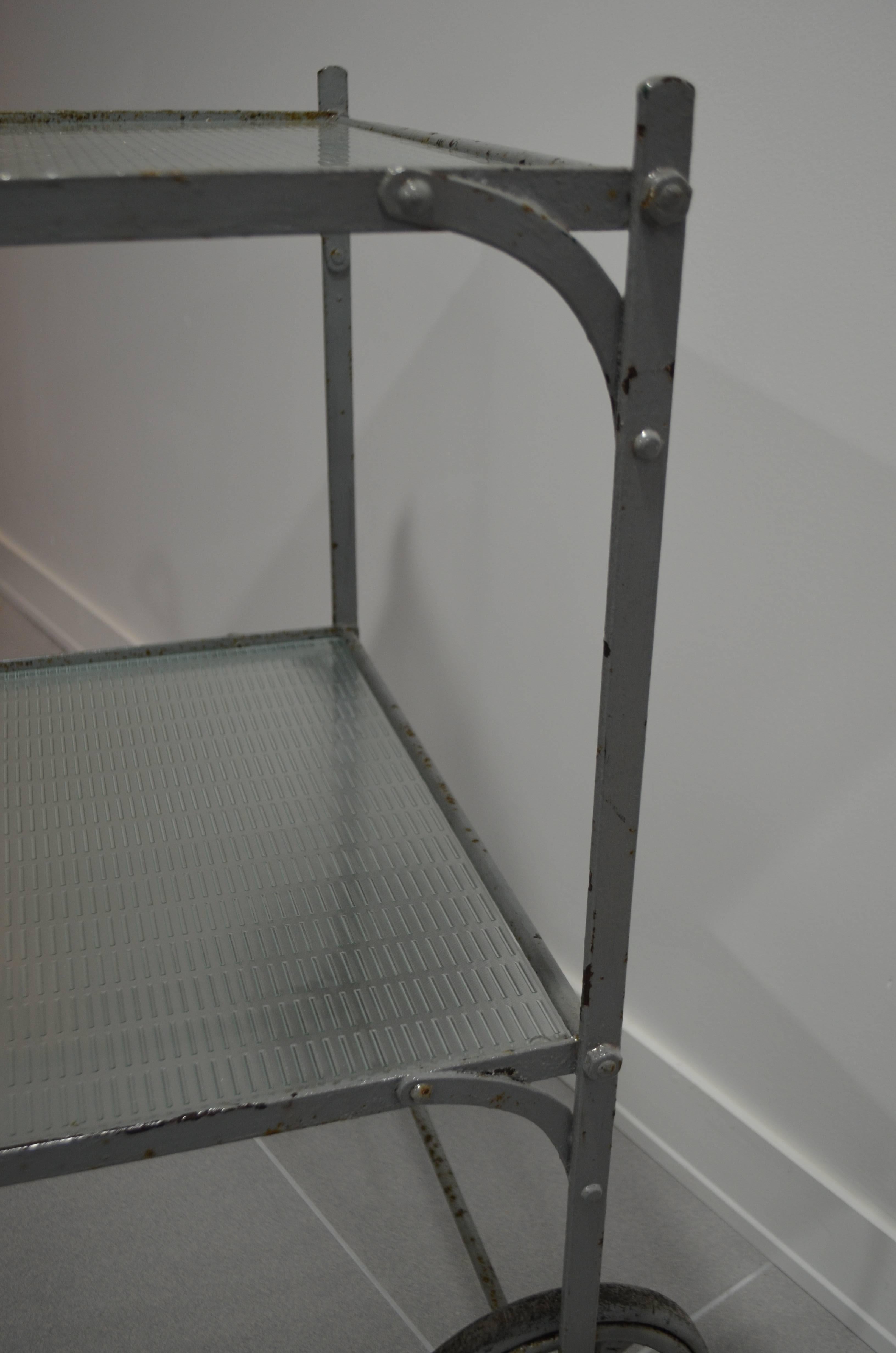 20th Century Tea Cart with Painted Steel Frame and Two Shelves of Rippled Glass For Sale