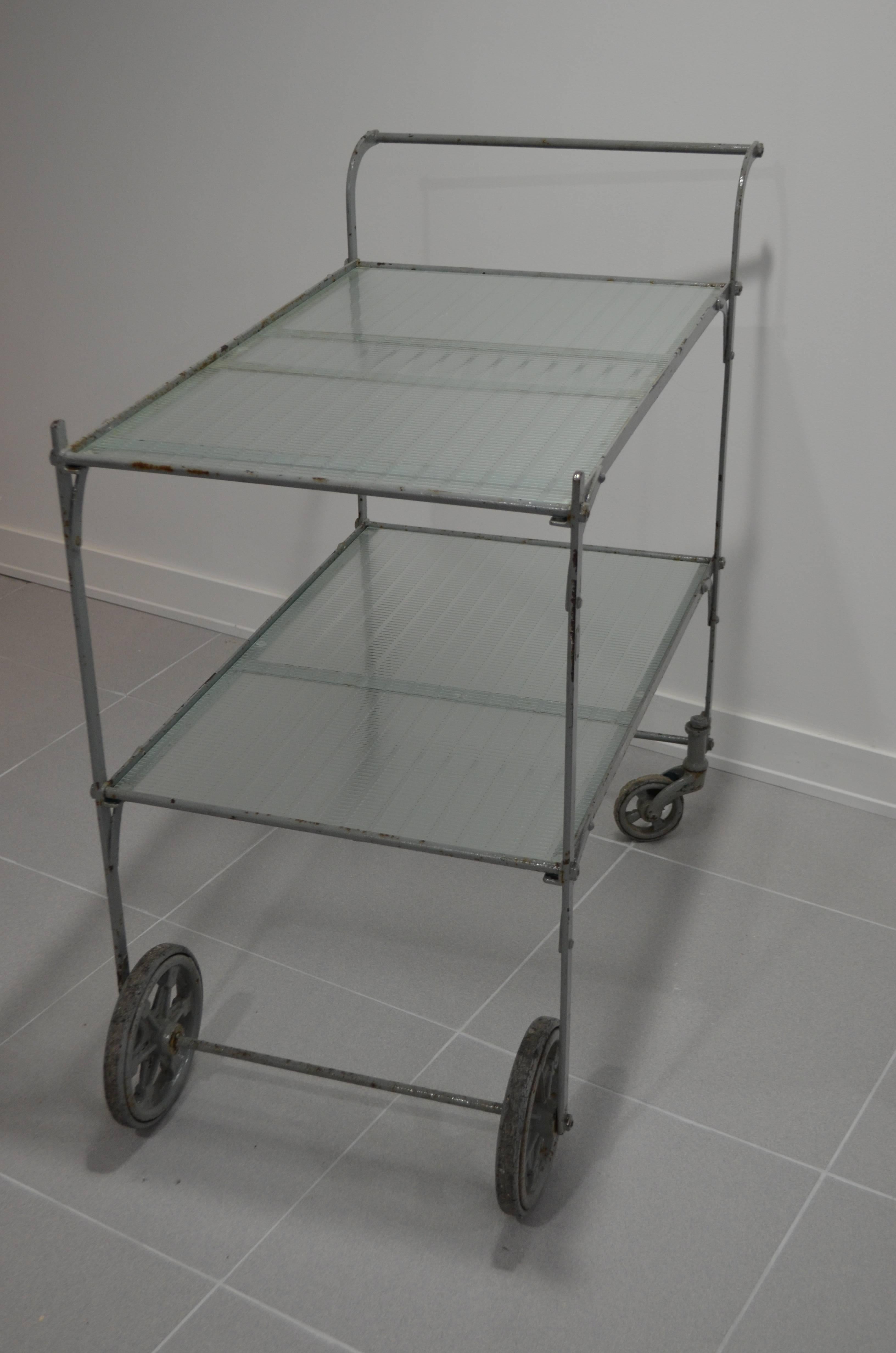 Tea Cart with Painted Steel Frame and Two Shelves of Rippled Glass For Sale 2