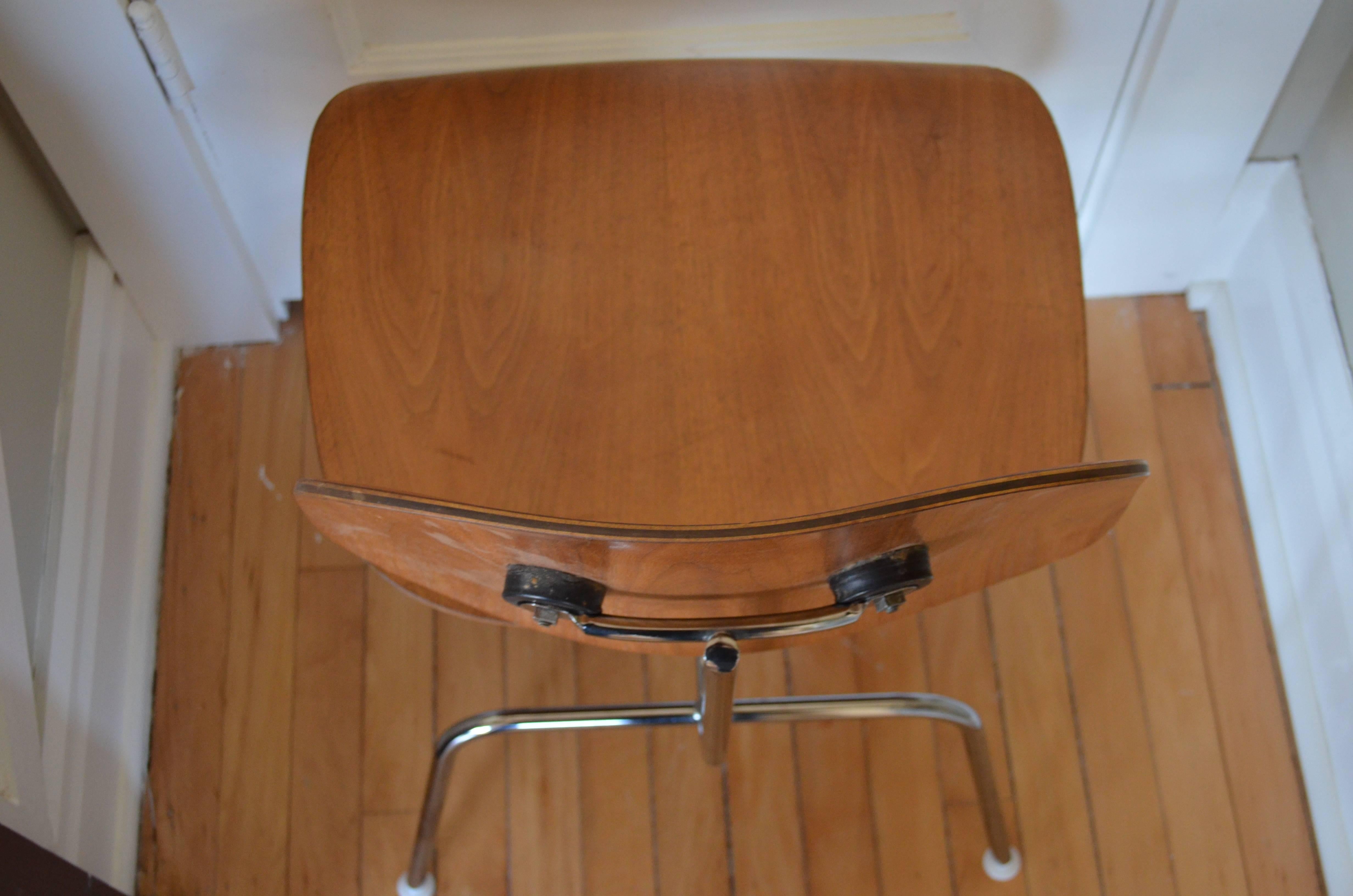 20th Century Herman Miller 1950s Walnut Dining Room Chair Chairs w/new HM Frames; Qty avail