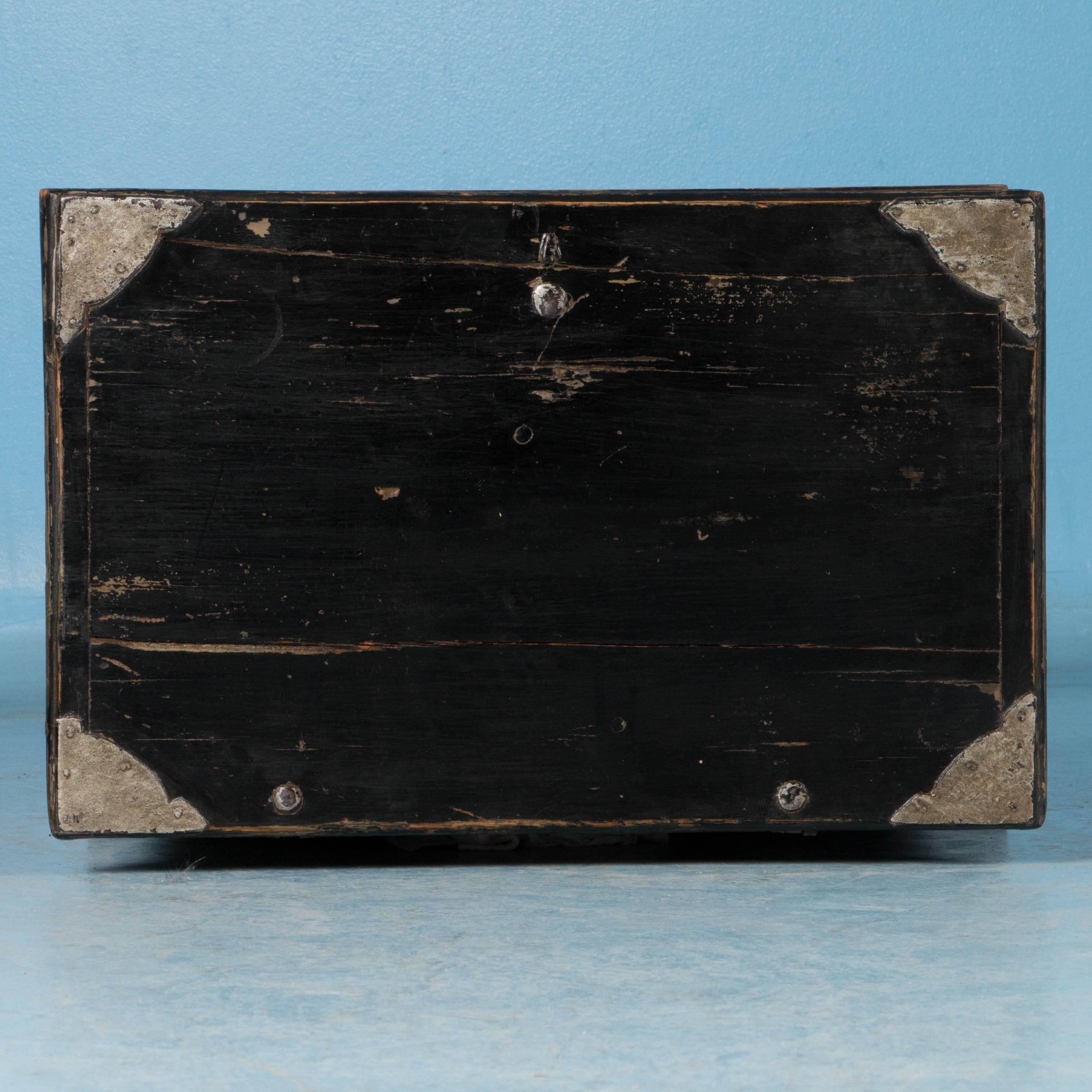  Antique Swedish Trunk/Side Table Painted Black 4