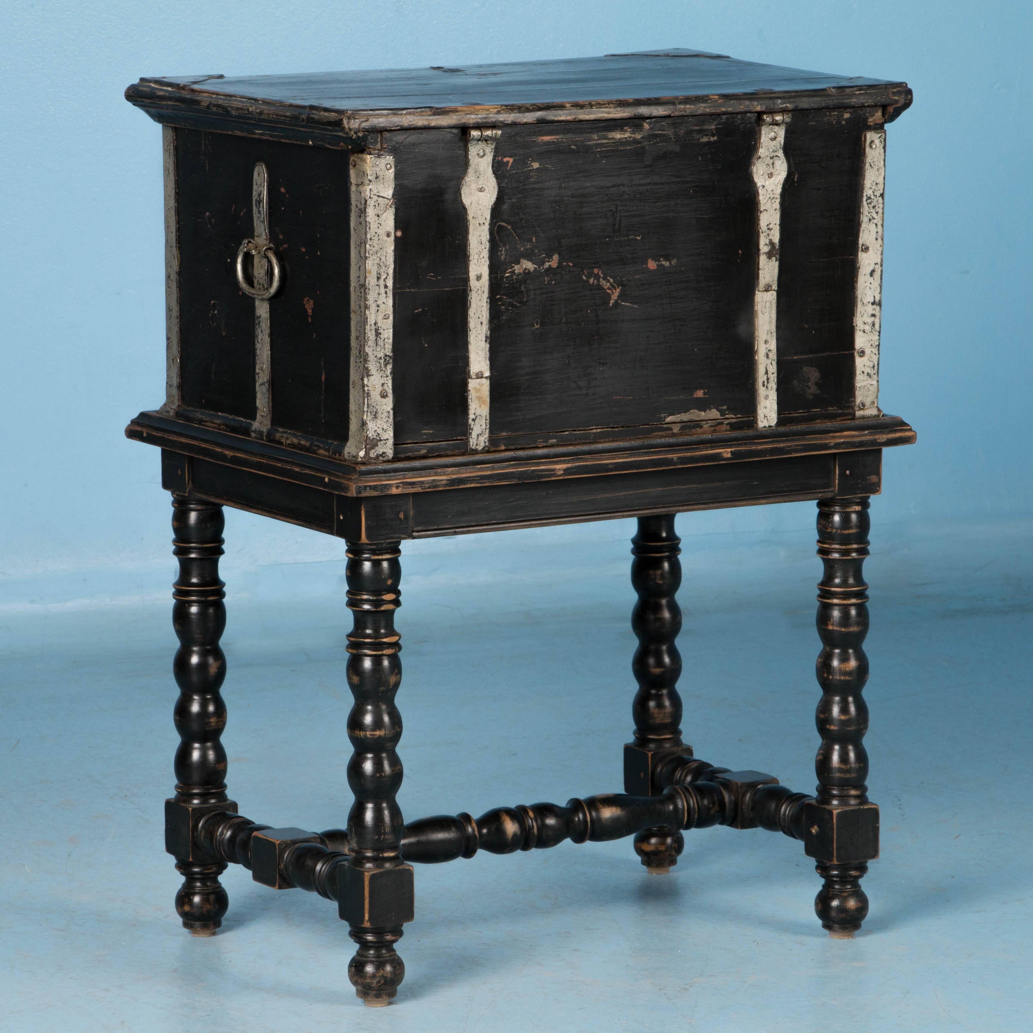  Antique Swedish Trunk/Side Table Painted Black In Good Condition In Round Top, TX