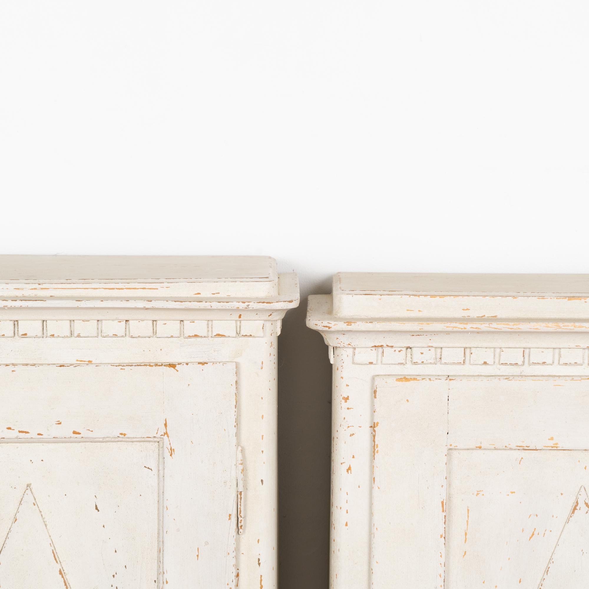 19th Century Pair of White Painted Column Cabinets, Sweden circa 1880 For Sale