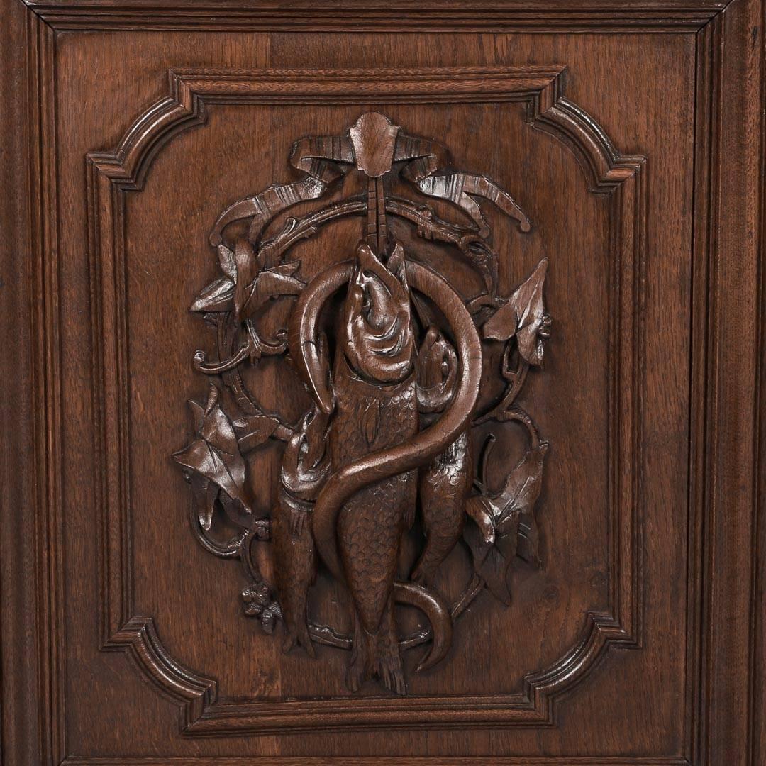 Carved Black Forest Style Antique Oak Sideboard, circa 1880 2