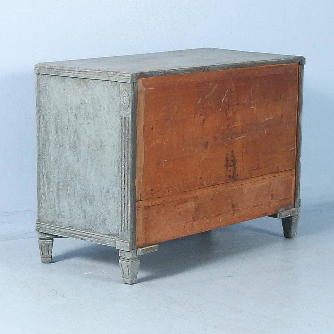 Antique Gustavian Original Blue Painted Chest of Drawers, circa 1840s In Good Condition In Round Top, TX