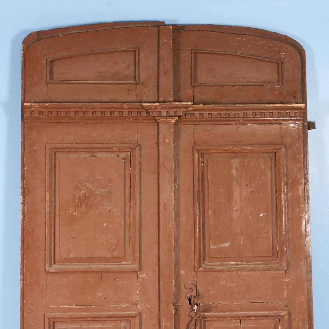 Large Antique French Pine Entry Doors, circa 1820-1840 In Good Condition In Round Top, TX