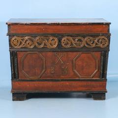 Antique Original Painted Lithuanian Trunk, circa 1860-1880