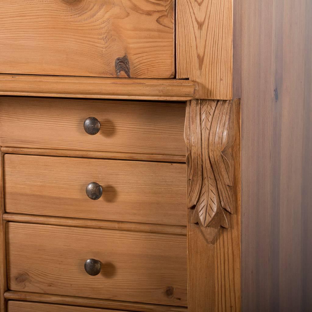 Antique Pine Secretary Desk from Sweden, circa 1860 1