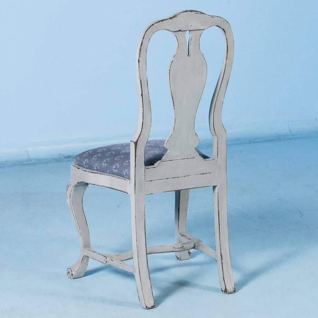 Set of Six Antique 19th Century Swedish Gustavian Dining Chairs with Gray Paint In Good Condition In Round Top, TX