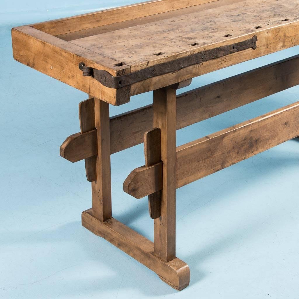 Antique 19th Century Carpenter's Workbench from Denmark In Good Condition In Round Top, TX