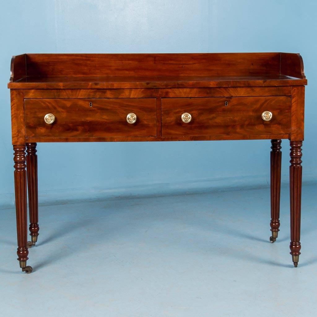 Antique 19th Century, American Flame Mahogany Buffet Sideboard In Good Condition In Round Top, TX