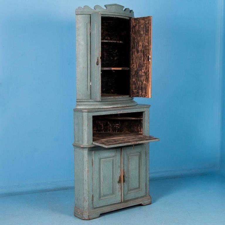 Antique 19th Century Swedish Gustavian Original Blue Painted Corner