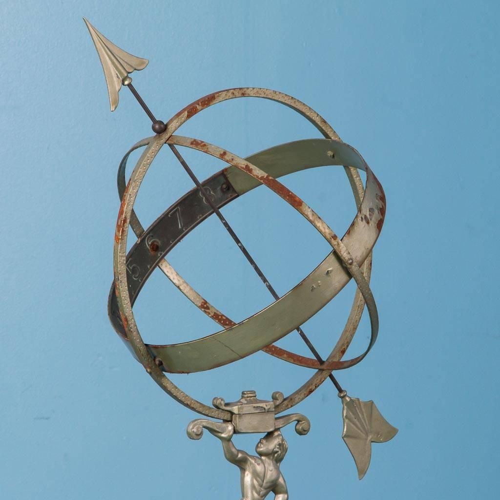 Antique Early 20th Century Danish Sun Clock Garden Ornament In Good Condition In Round Top, TX