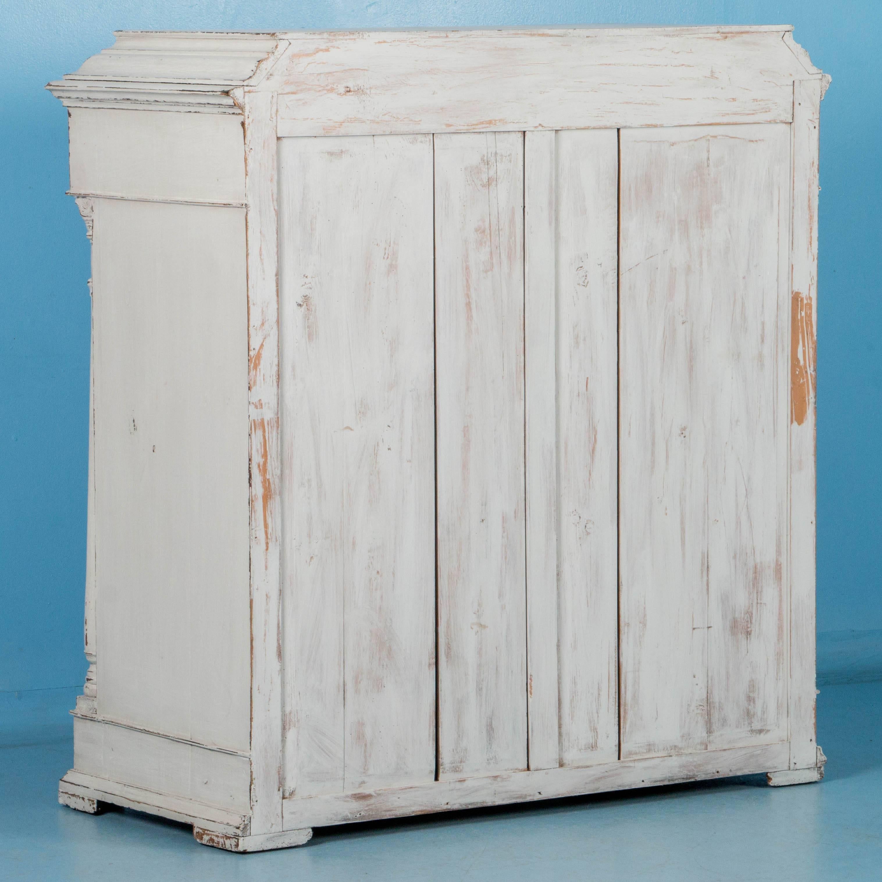 Antique 19th Century Light Gray Swedish Neoclassical Two-Door Cabinet 1