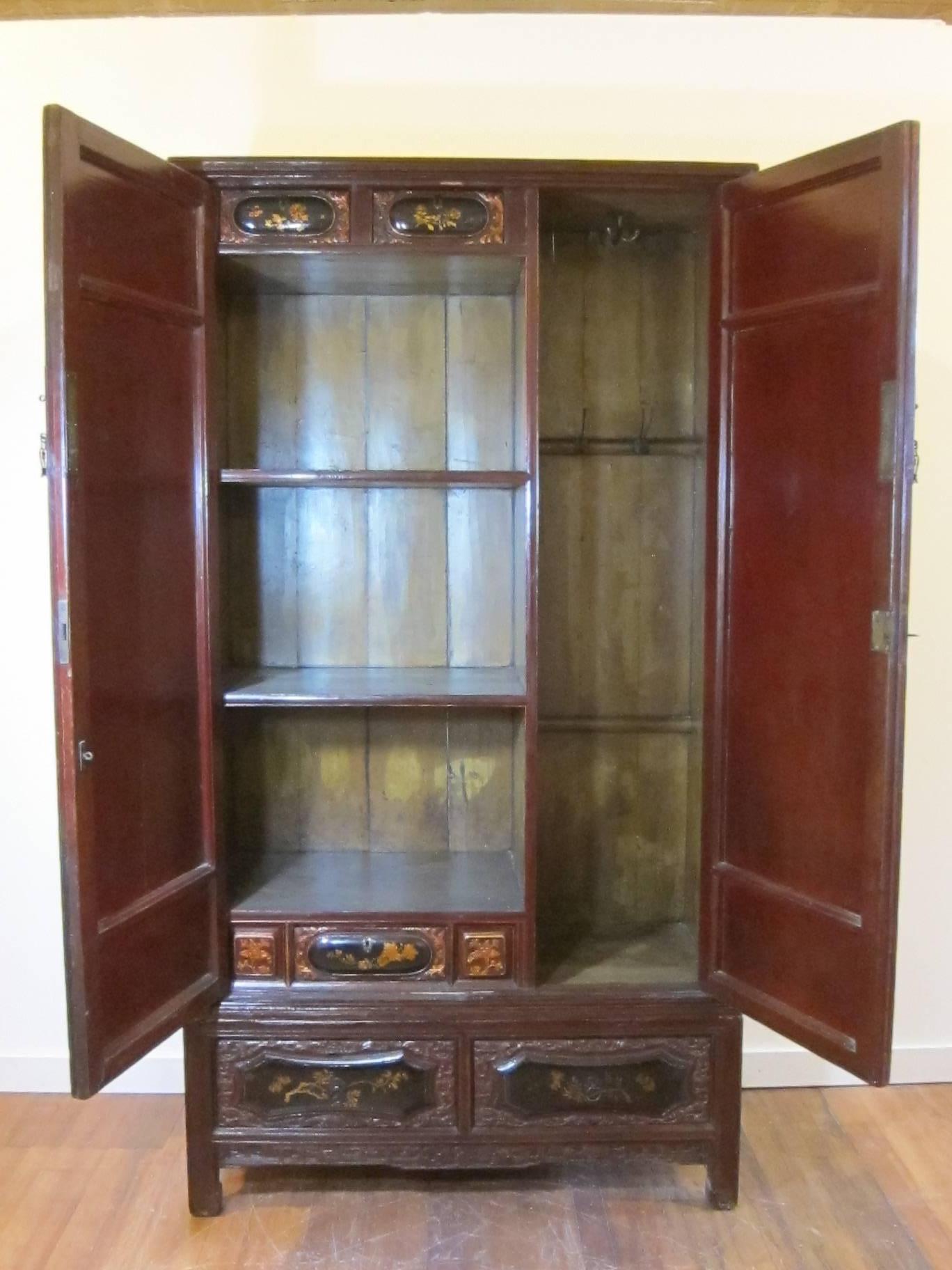 Qing 19th Century Gilt Painted Cabinet For Sale