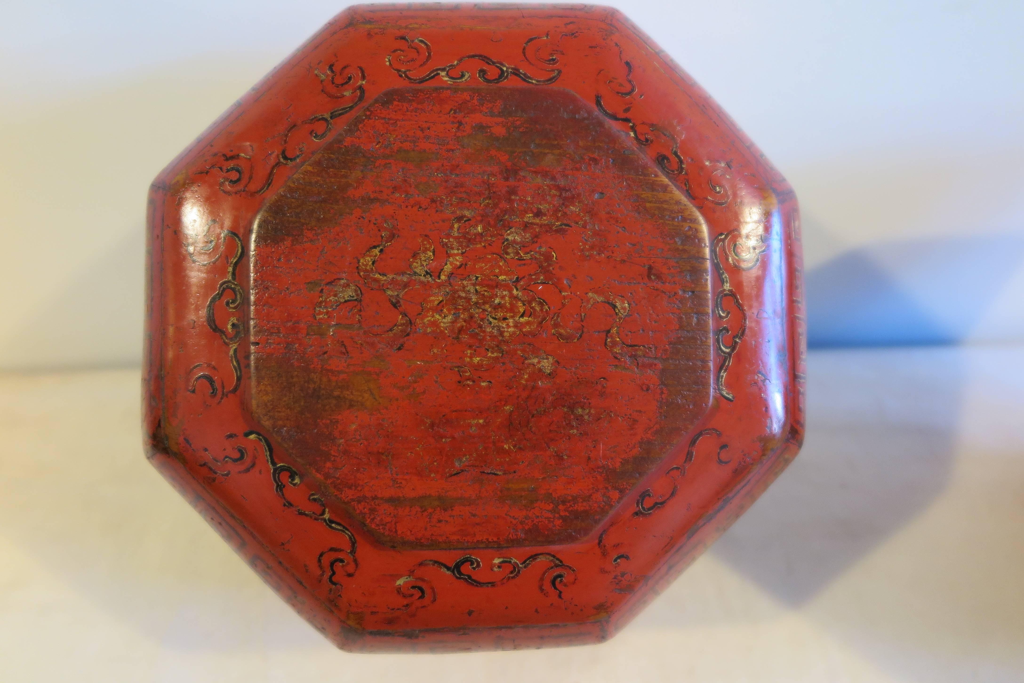Lacquered 19th Century Octagon Wooden Bowl Box