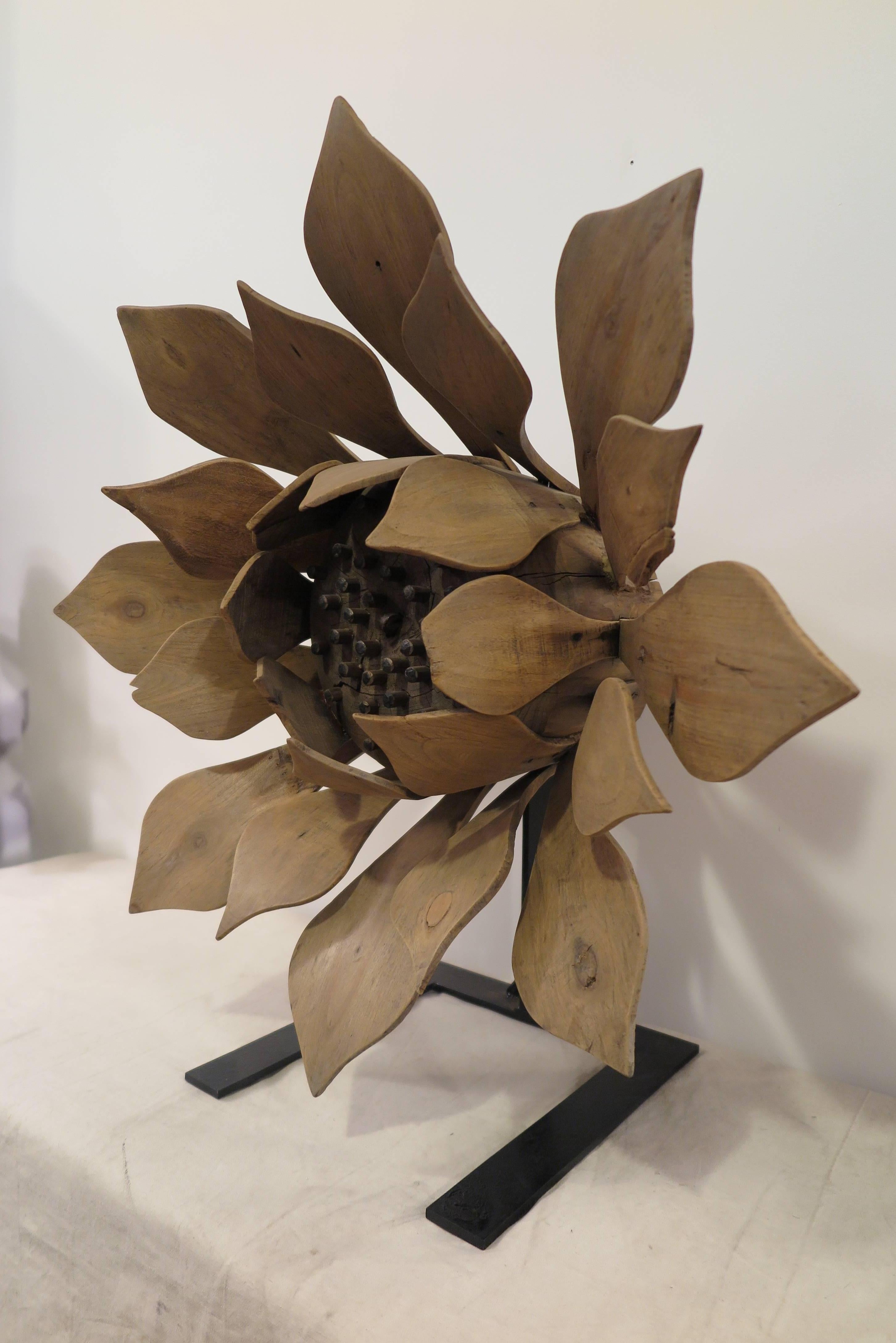 20th Century Folk Art Flower For Sale