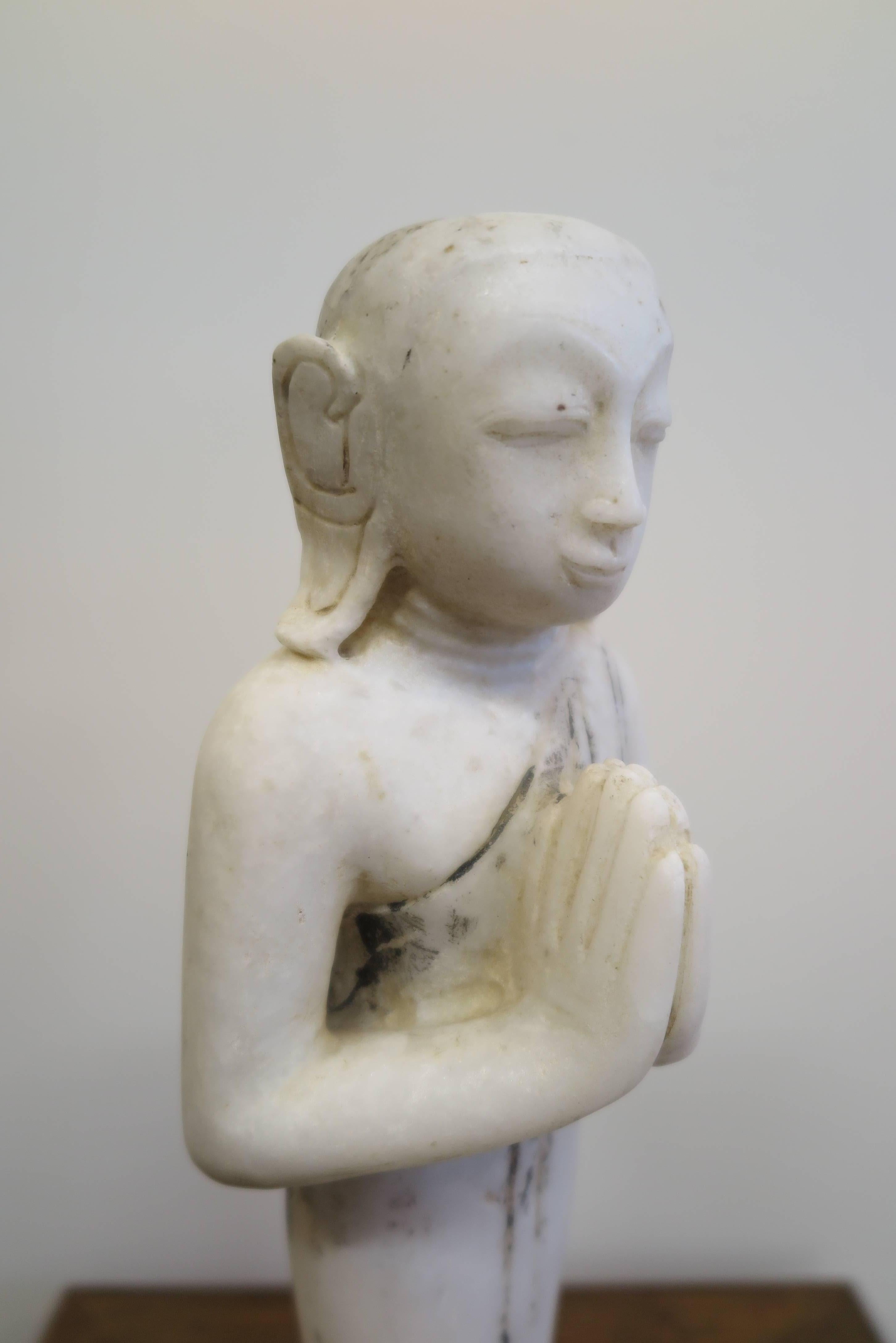 19th century Burmese Alabaster Buddhist Monk Statue For Sale 2