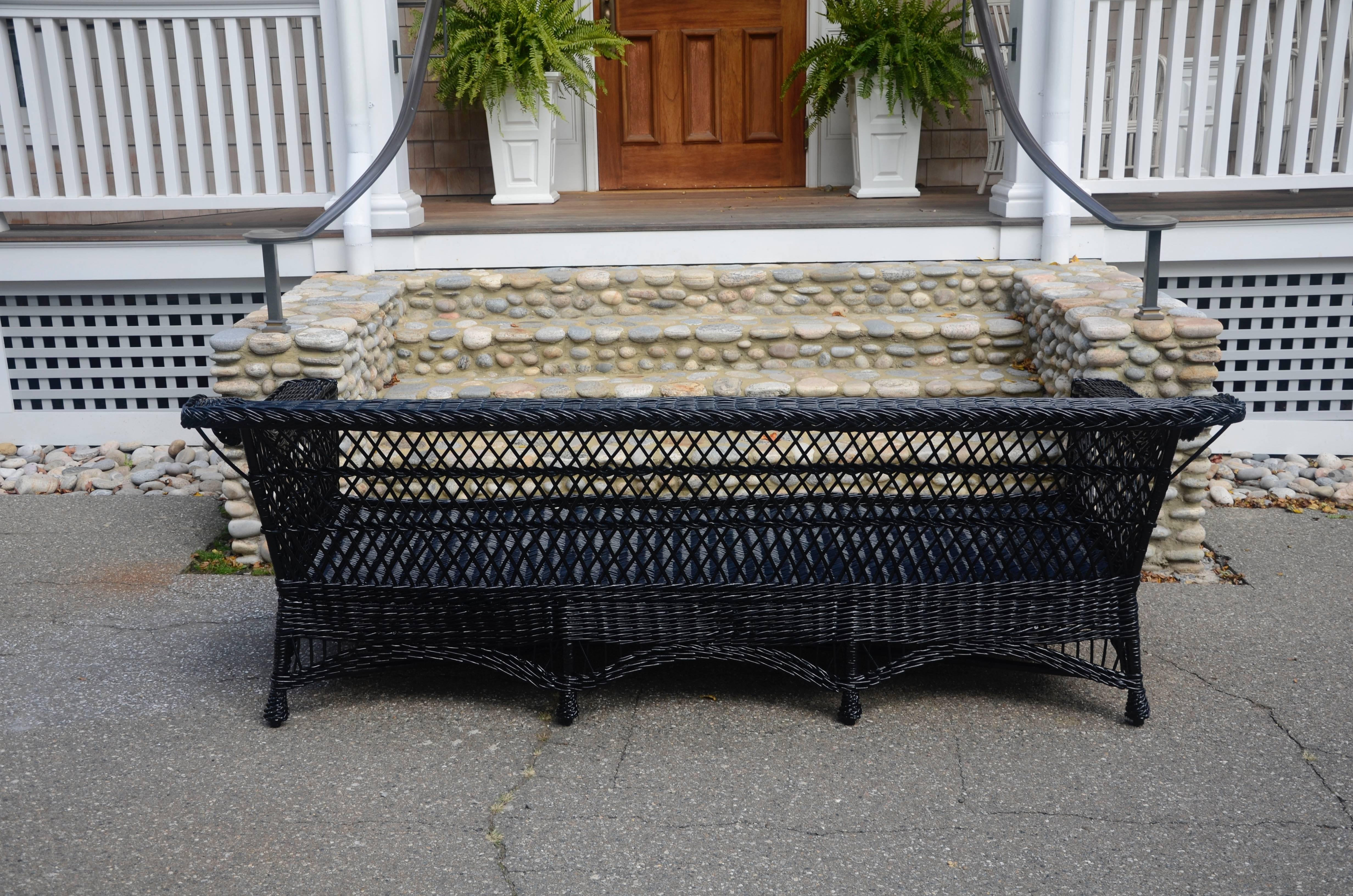 Metal Antique Bar Harbor Willow Sofa