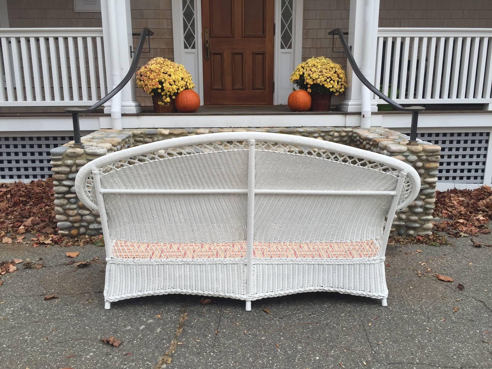 Antique Wicker Parlor Set In Excellent Condition In Old Saybrook, CT